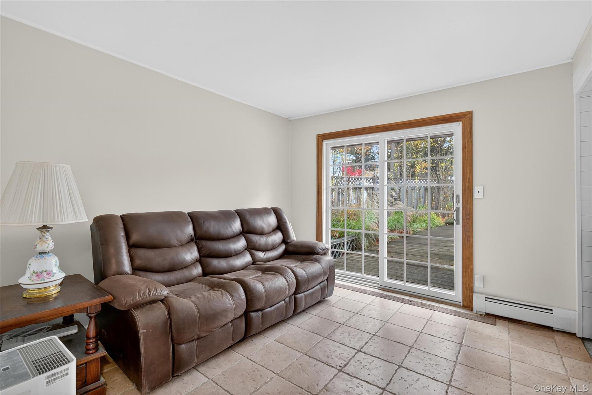 Single Family Mountaindale Westchester County, NY 10710, MLS-933357-20