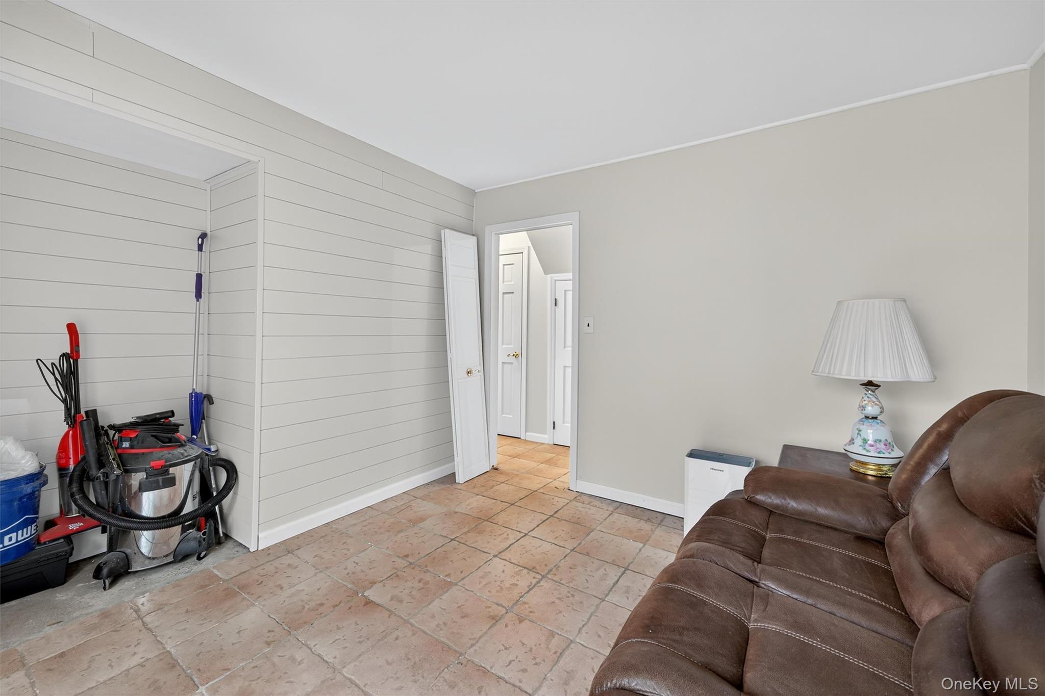 Single Family Mountaindale Westchester County, NY 10710, MLS-933357-21