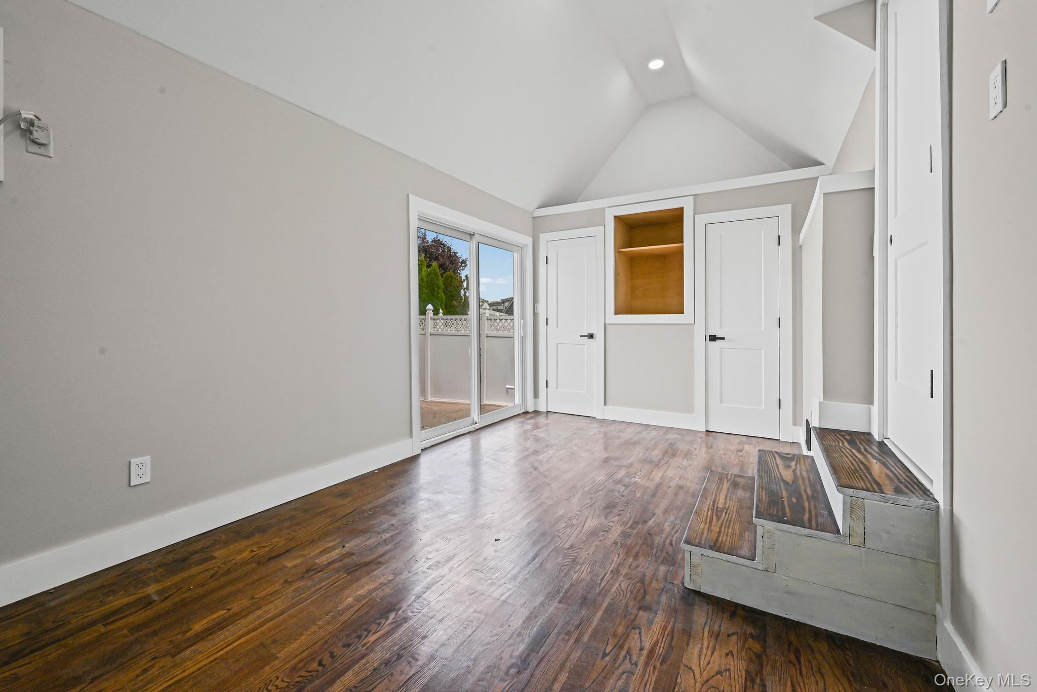 Single Family Cedar  Suffolk County, NY 11735, MLS-933365-9