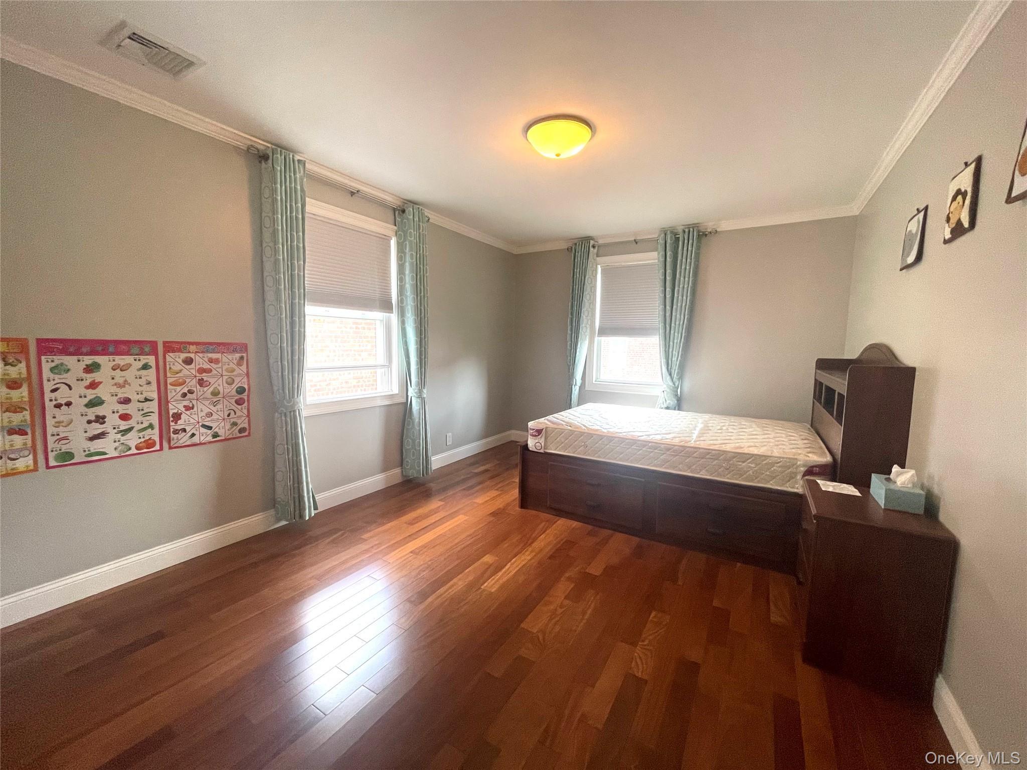 Single Family Lydig  Bronx, NY 10461, MLS-933379-12