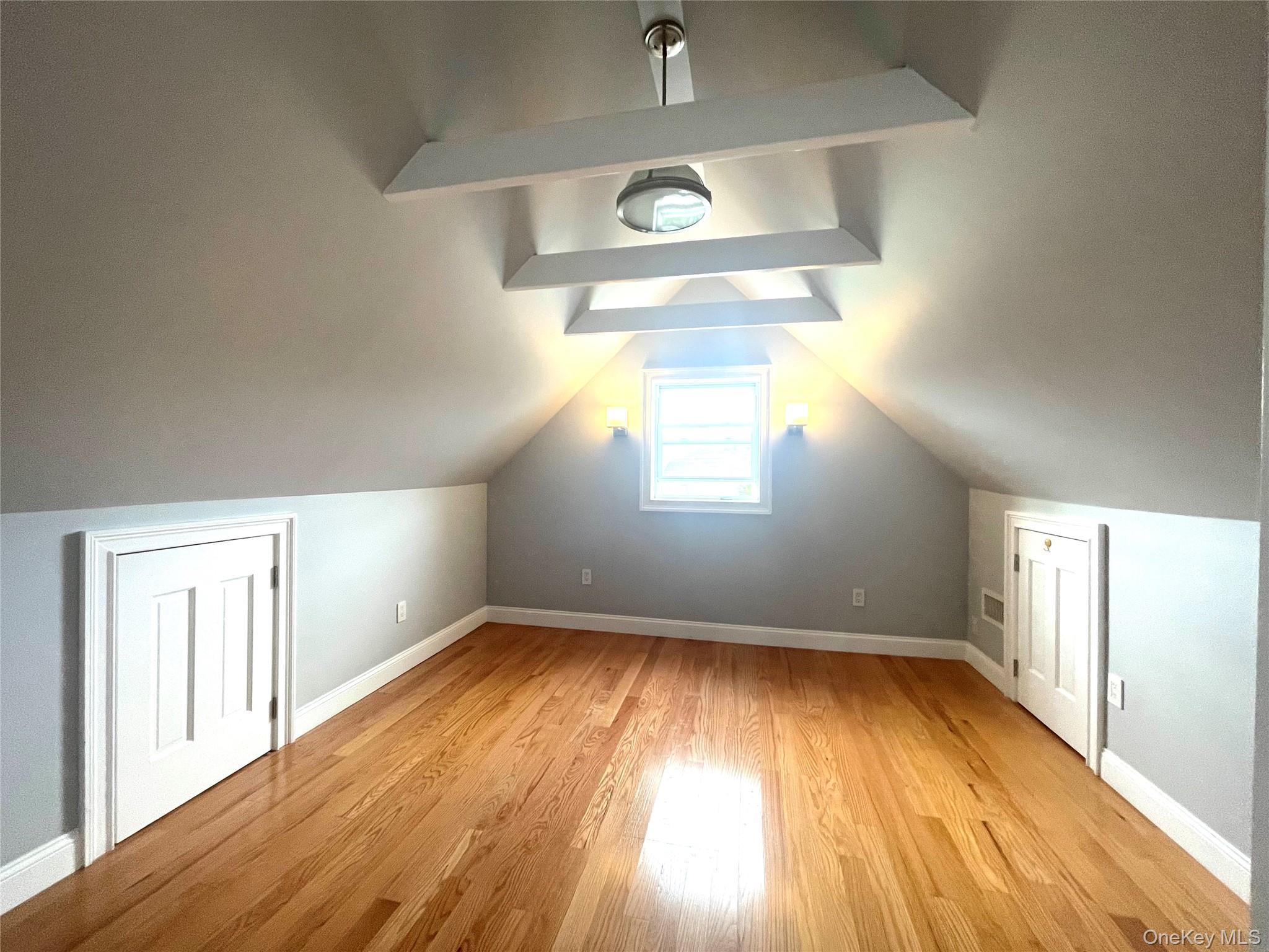 Single Family Lydig  Bronx, NY 10461, MLS-933379-16