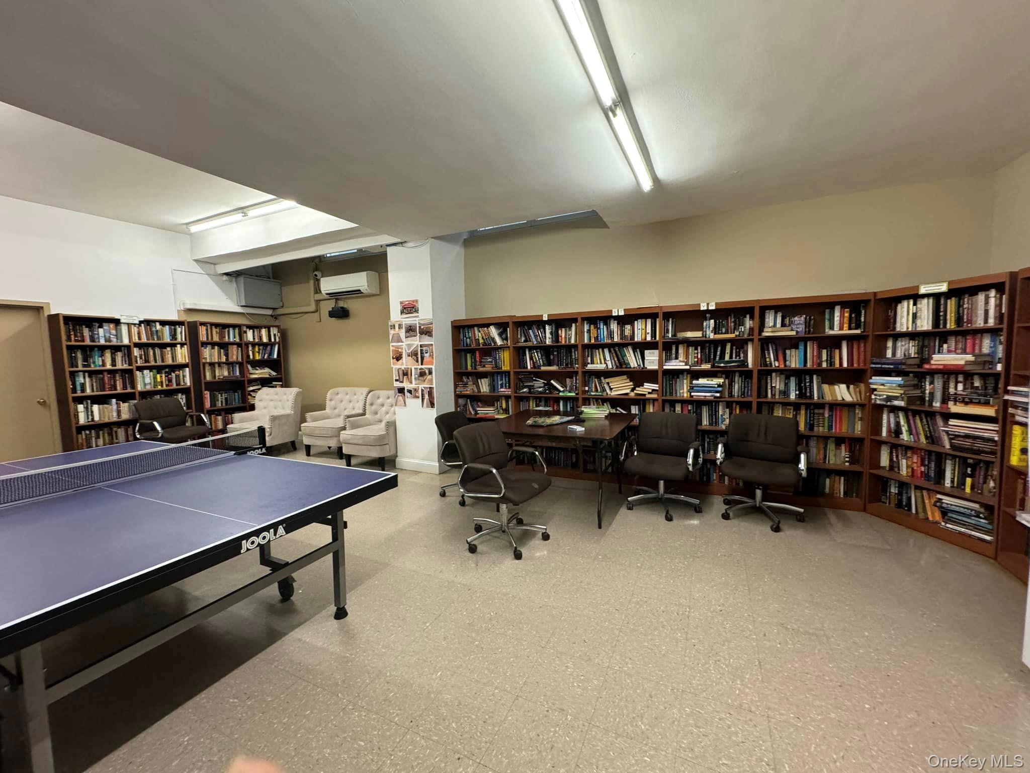 Coop Yellowstone Blvd  Queens, NY 11375, MLS-933385-10