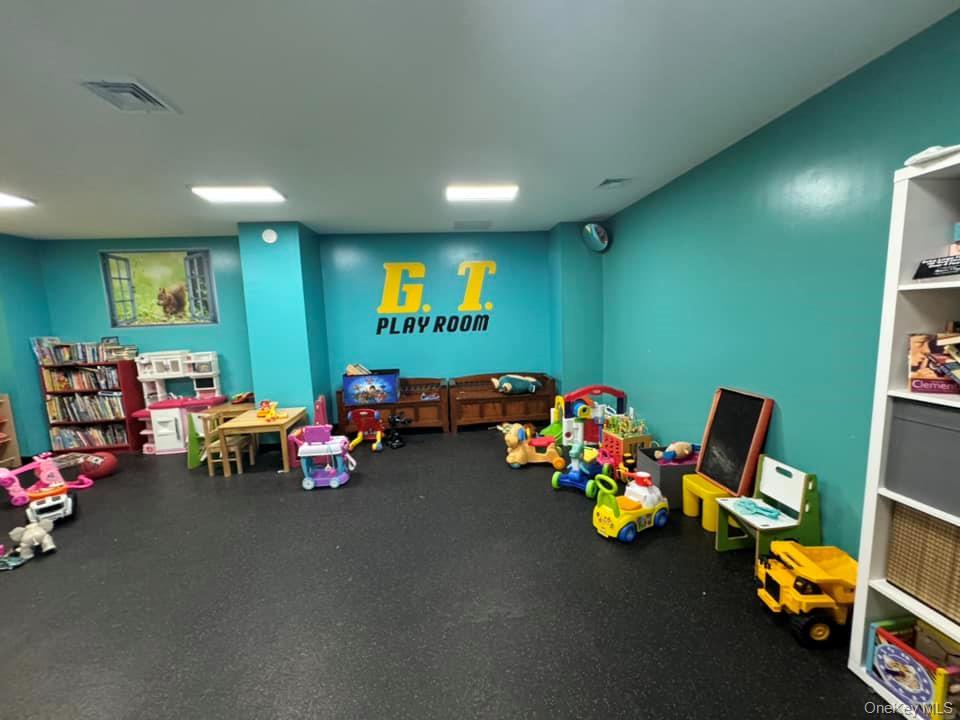 Coop Yellowstone Blvd  Queens, NY 11375, MLS-933385-15