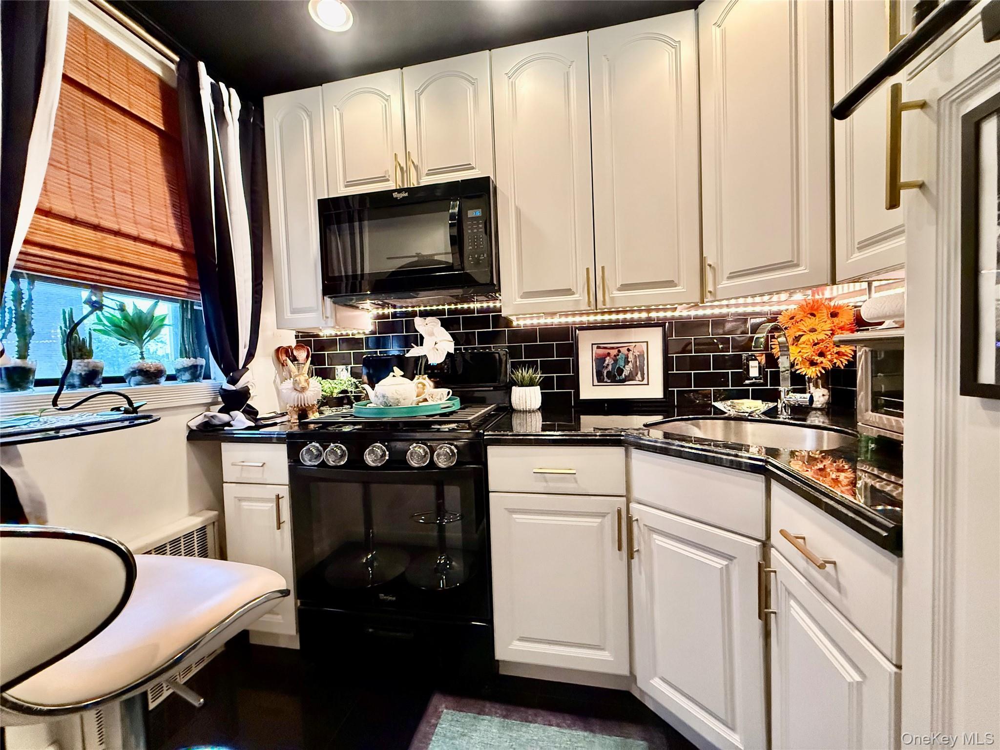 Coop 34th  Queens, NY 11368, MLS-933423-10