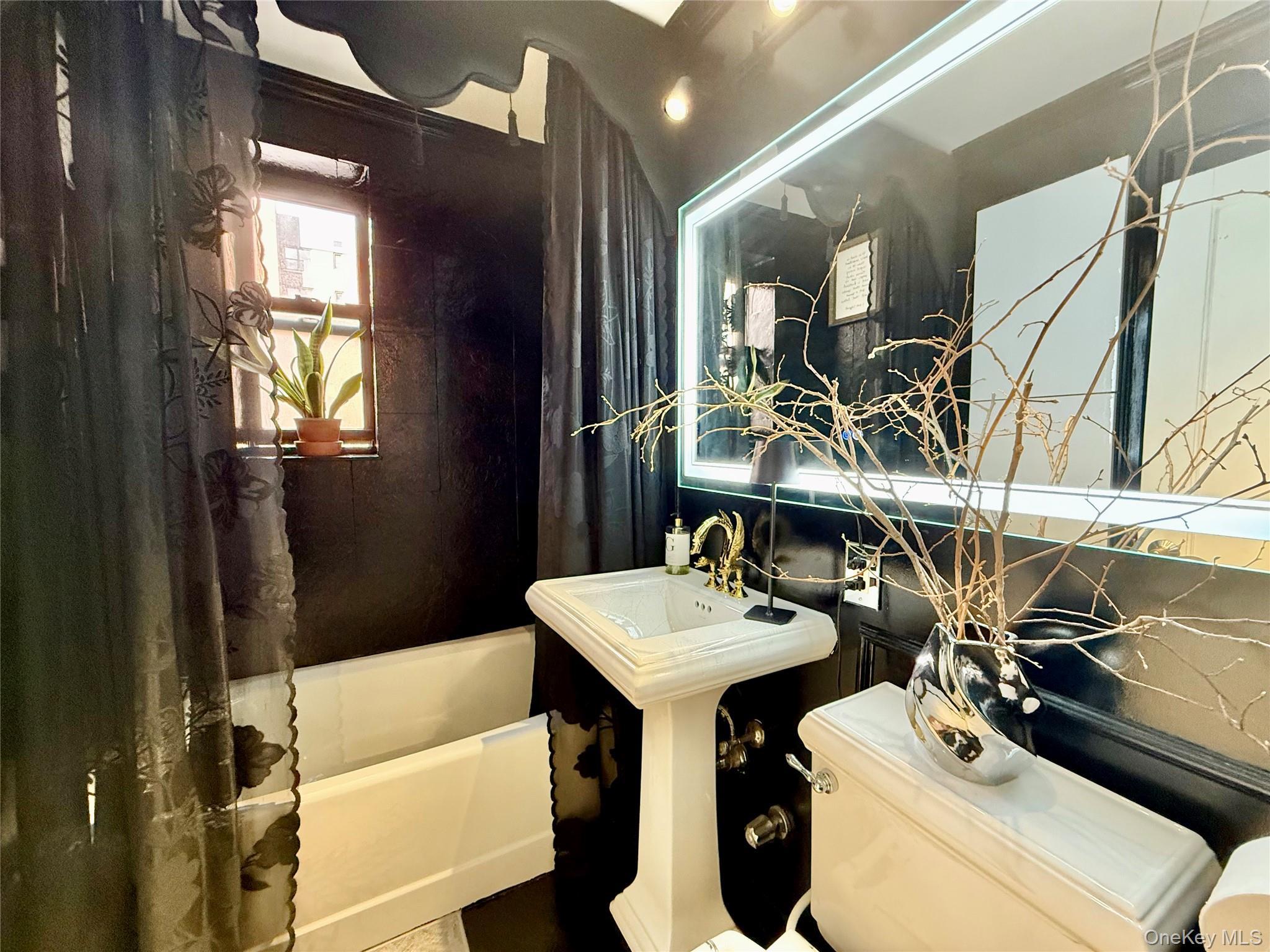 Coop 34th  Queens, NY 11368, MLS-933423-21