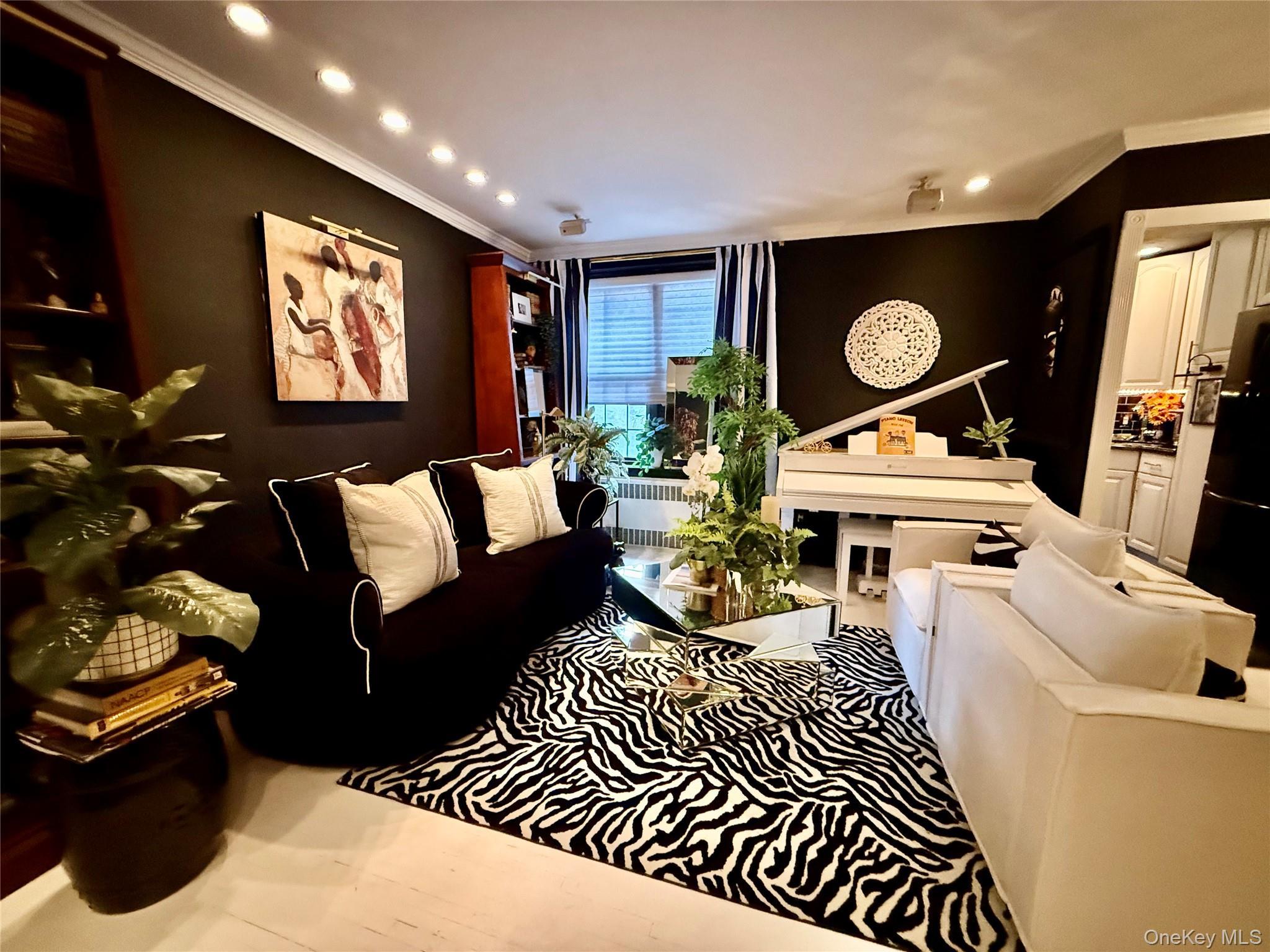 Coop 34th  Queens, NY 11368, MLS-933423-5