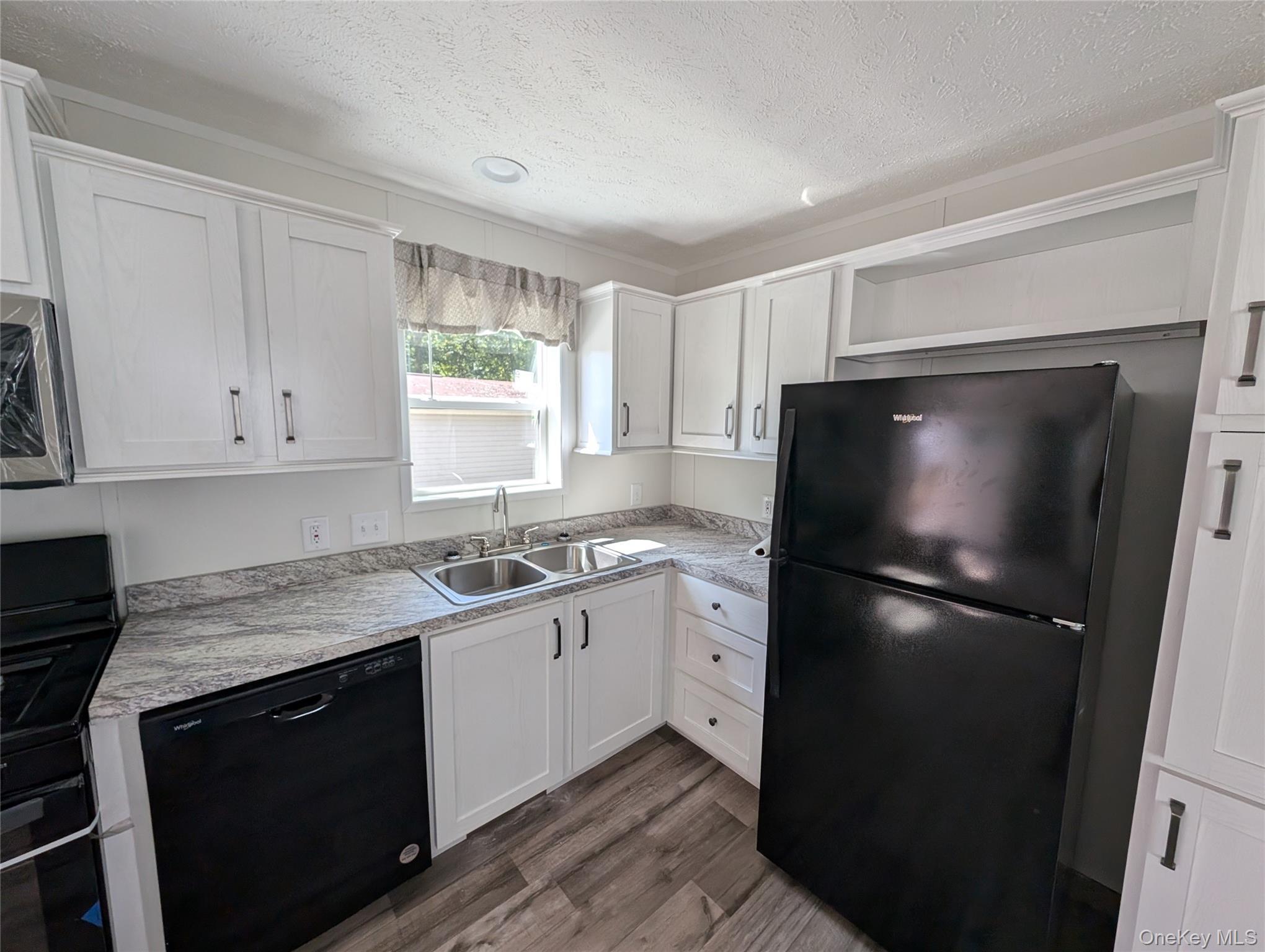 Single Family Route 9w Orange County, NY 12553, MLS-933428-5