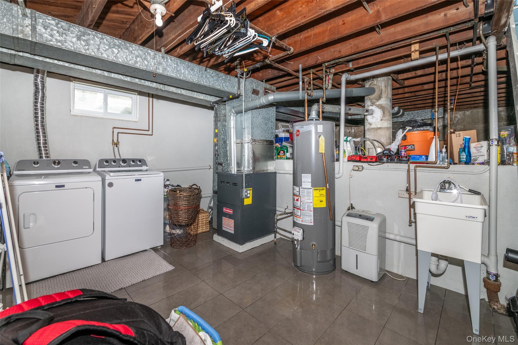 Single Family Clinton Westchester County, NY 10801, MLS-933451-16