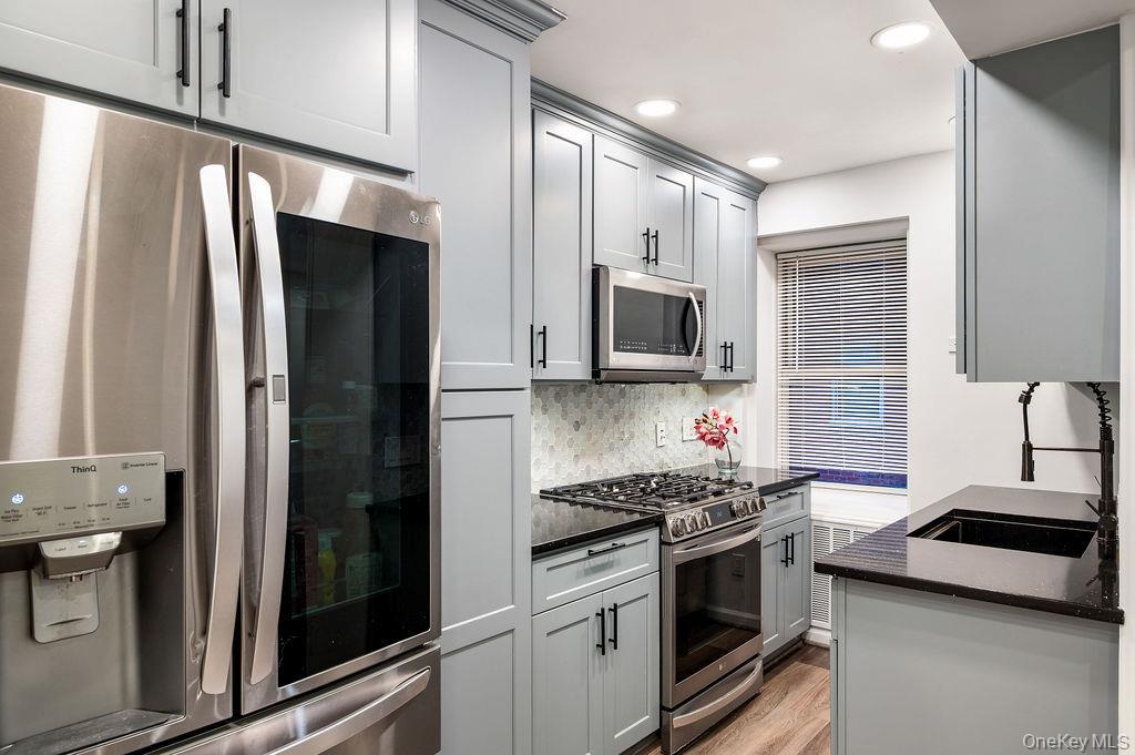 Coop Locust  Westchester County, NY 10801, MLS-933457-7