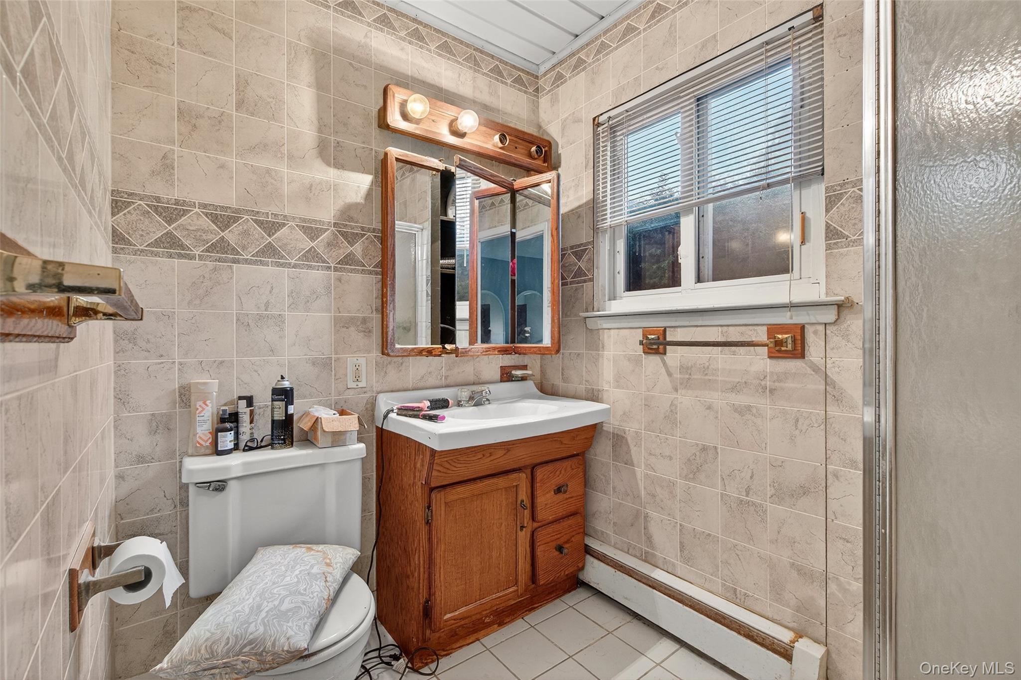 Single Family Julia  Suffolk County, NY 11733, MLS-933464-32