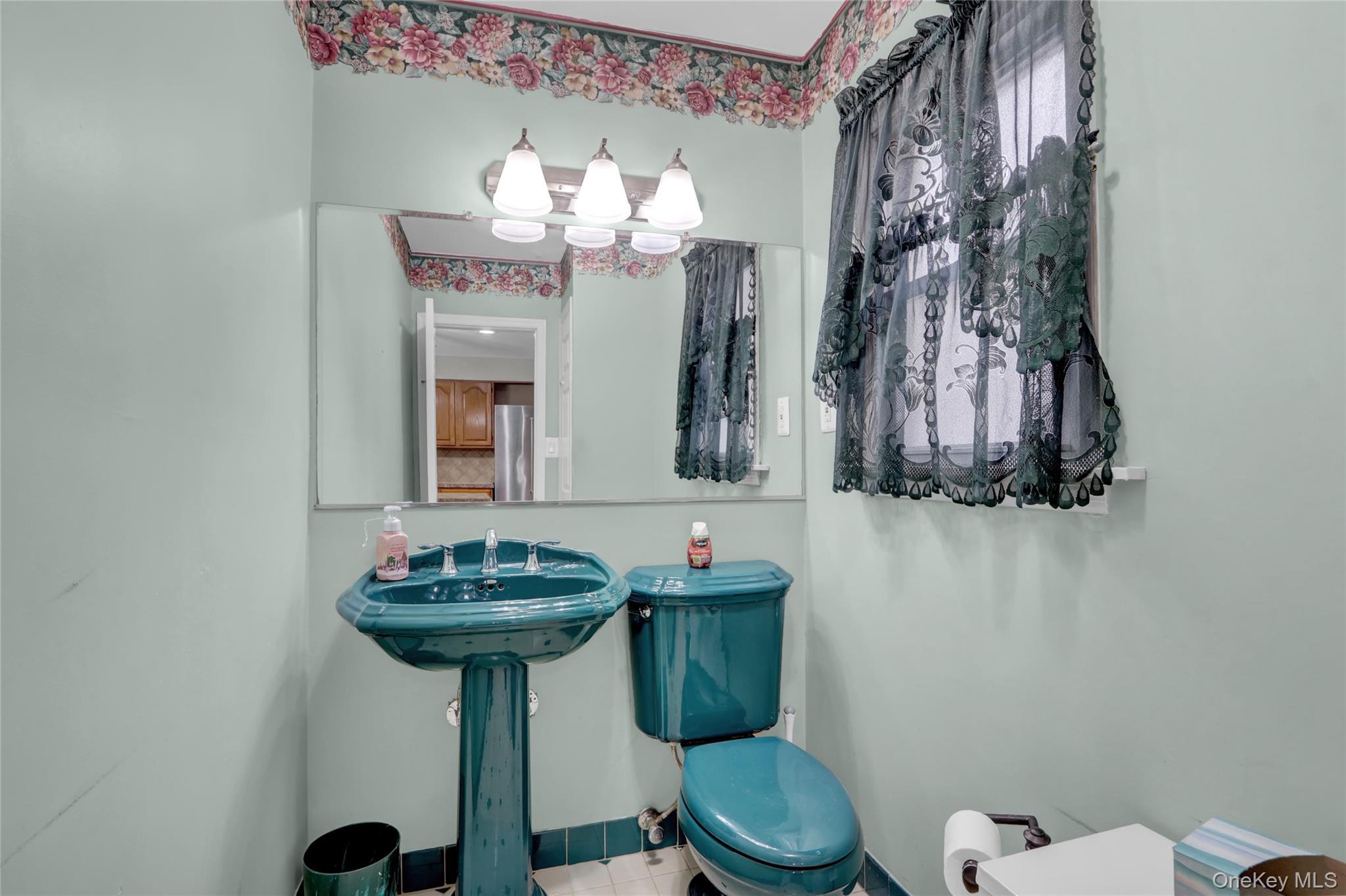 Single Family Parsons  Nassau County, NY 11550, MLS-933480-15