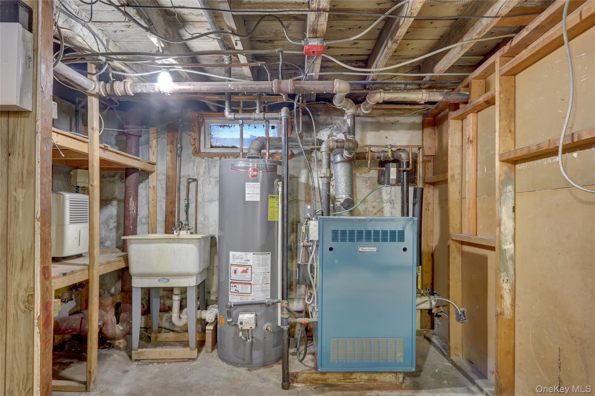 Single Family Parsons  Nassau County, NY 11550, MLS-933480-17