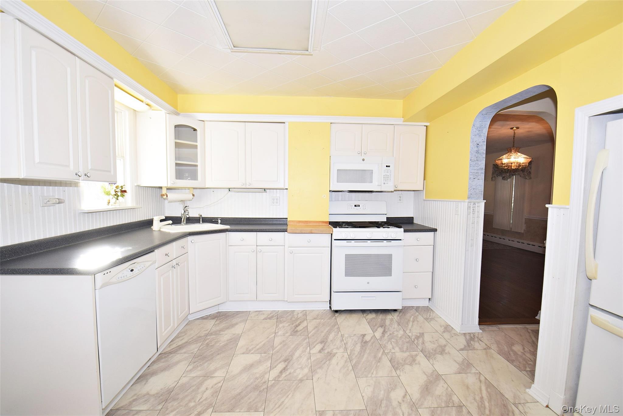 Single Family Eastern  Nassau County, NY 11510, MLS-933486-7