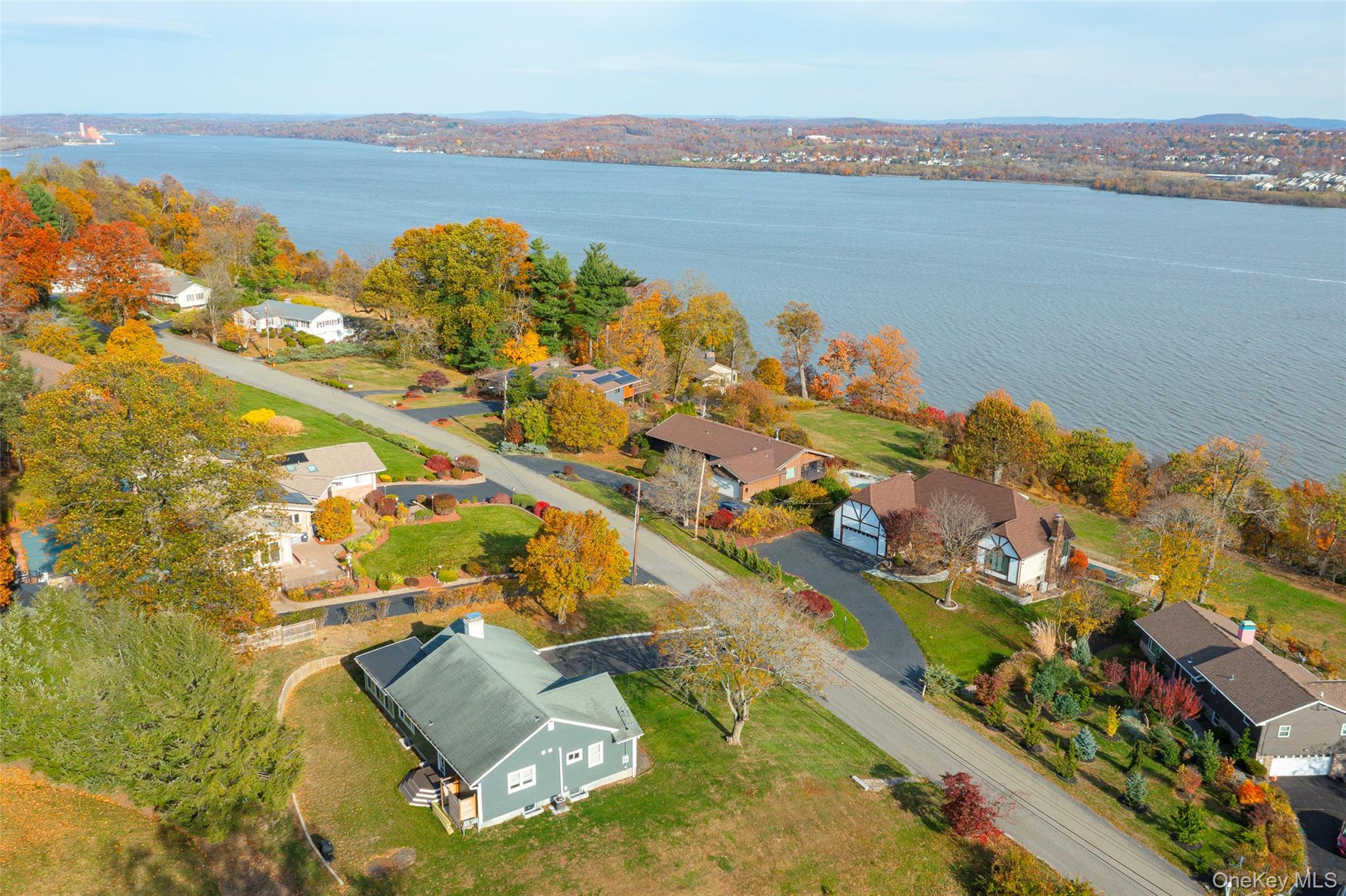 Single Family Susan Orange County, NY 12550, MLS-933489-3