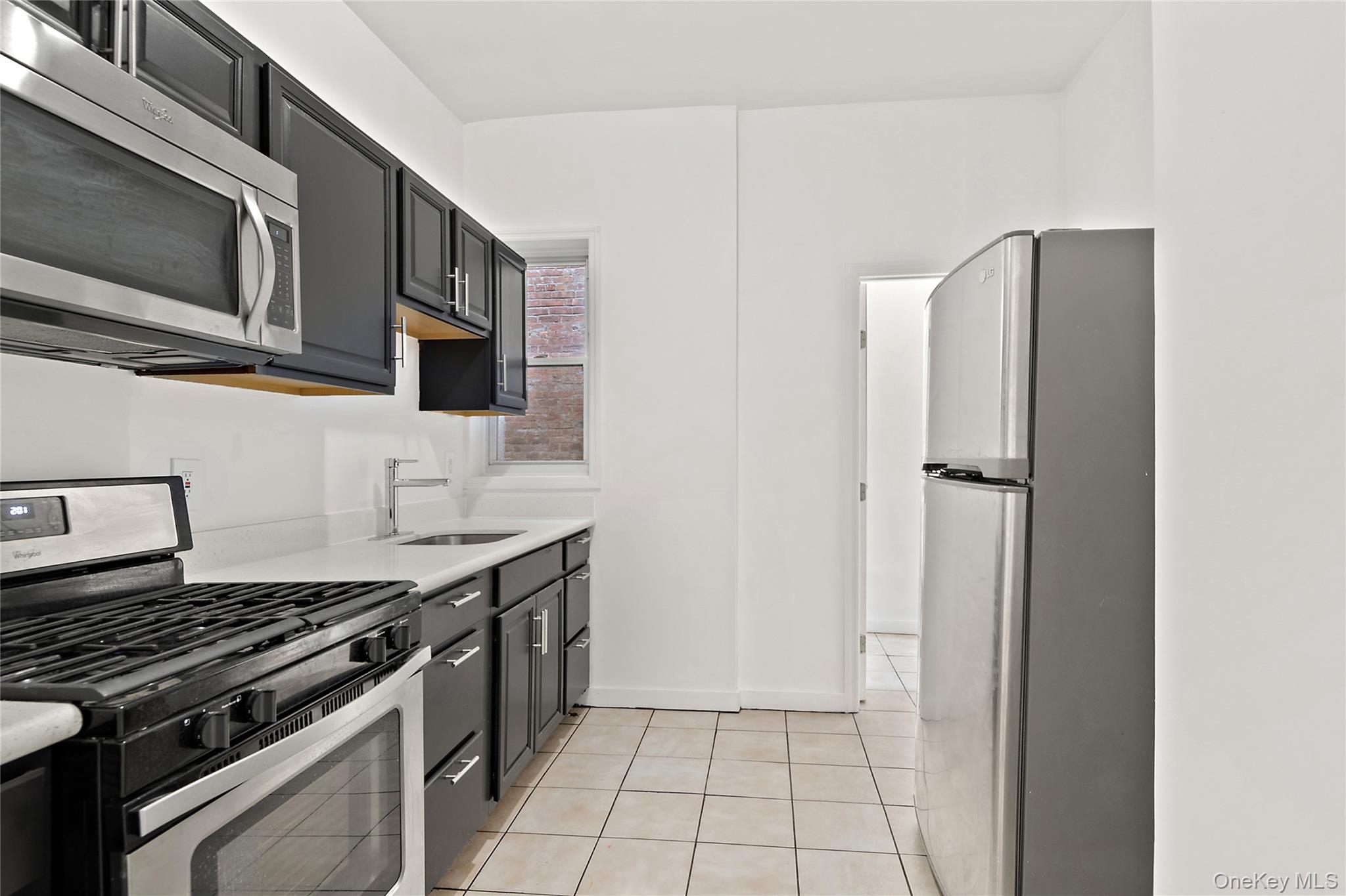 Single Family Morris  Bronx, NY 10468, MLS-933513-6