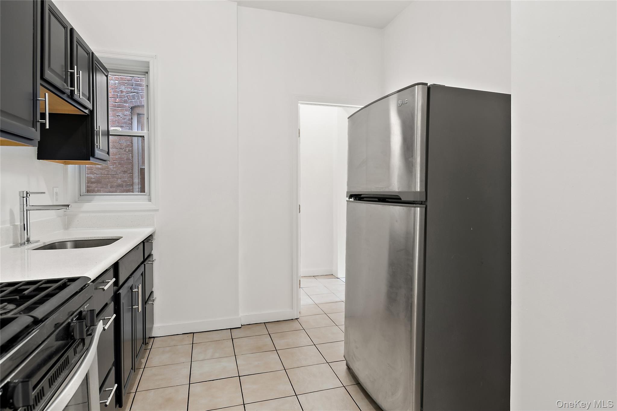 Single Family Morris  Bronx, NY 10468, MLS-933513-7