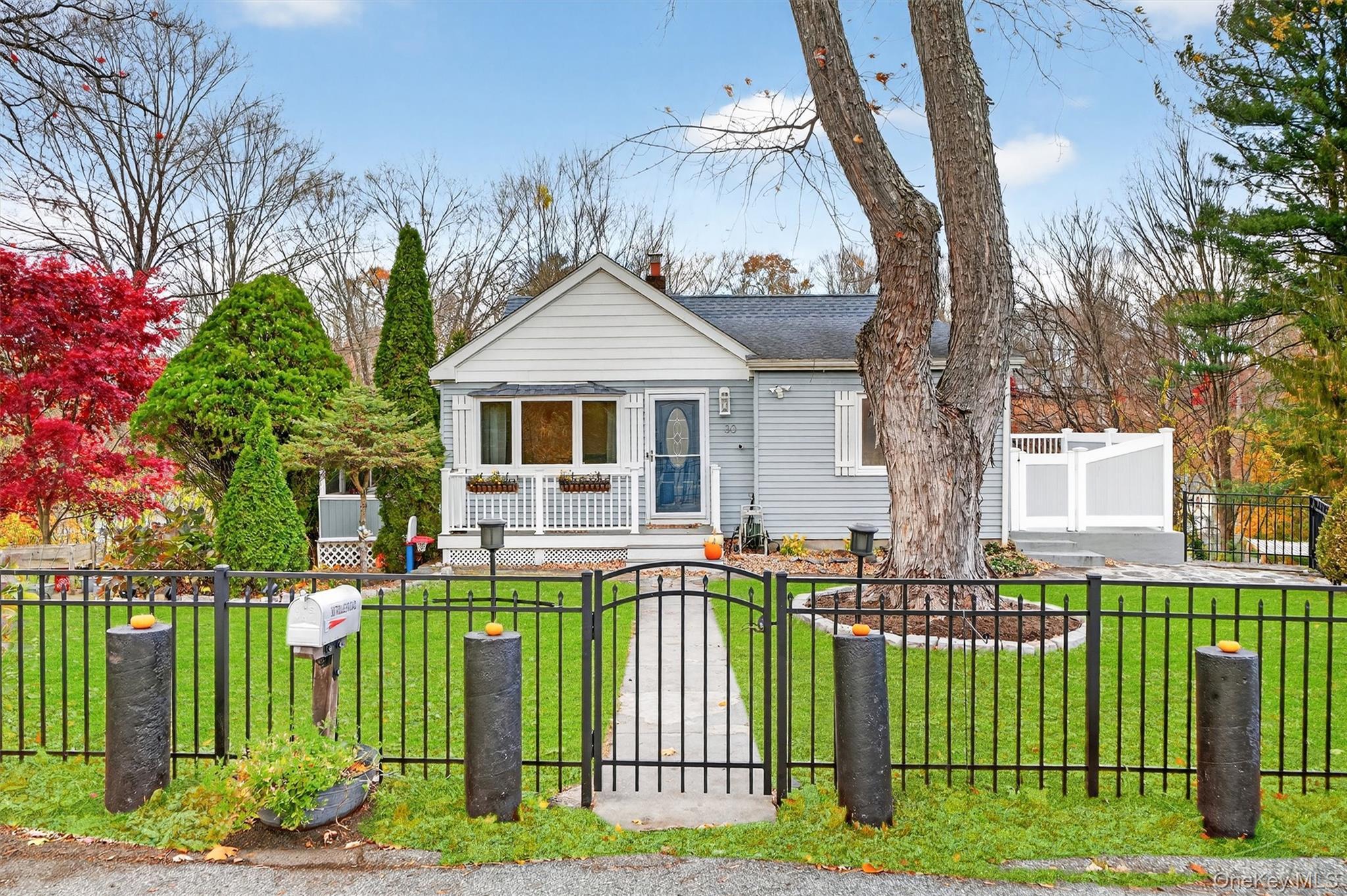 Single Family Trolley  Westchester County, NY 10567, MLS-933539-3