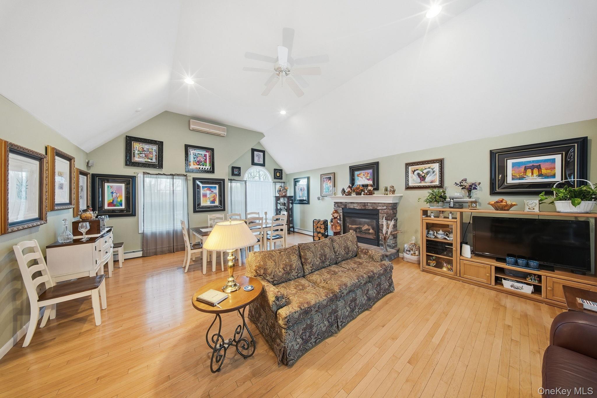 Single Family Reservoir Orange County, NY 10940, MLS-933548-13