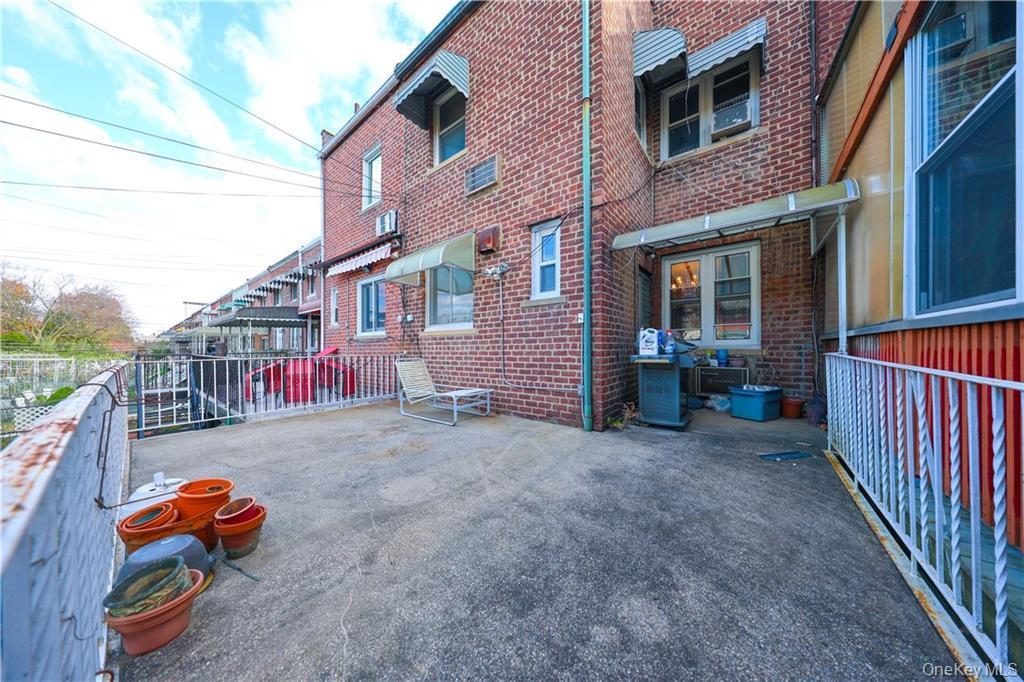 Single Family 29th  Brooklyn, NY 11229, MLS-933568-24