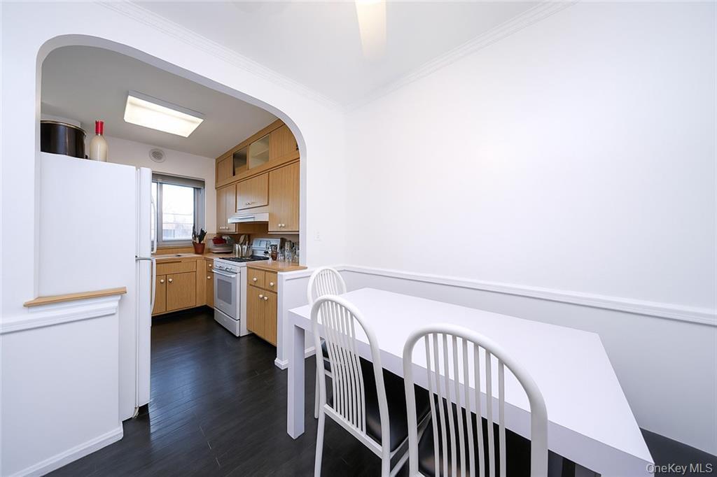 Single Family 29th  Brooklyn, NY 11229, MLS-933568-7