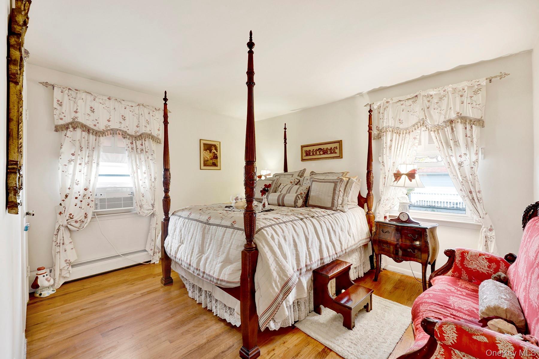 Single Family Plunkett Queens, NY 11691, MLS-933571-24