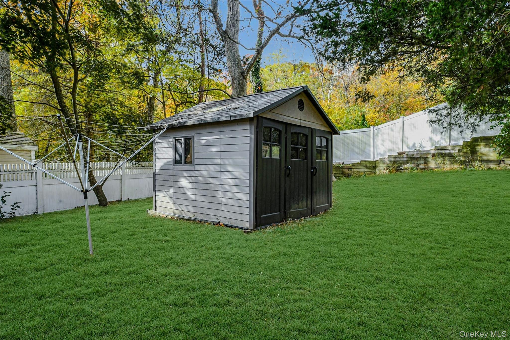 Single Family Oak  Suffolk County, NY 11933, MLS-933583-19