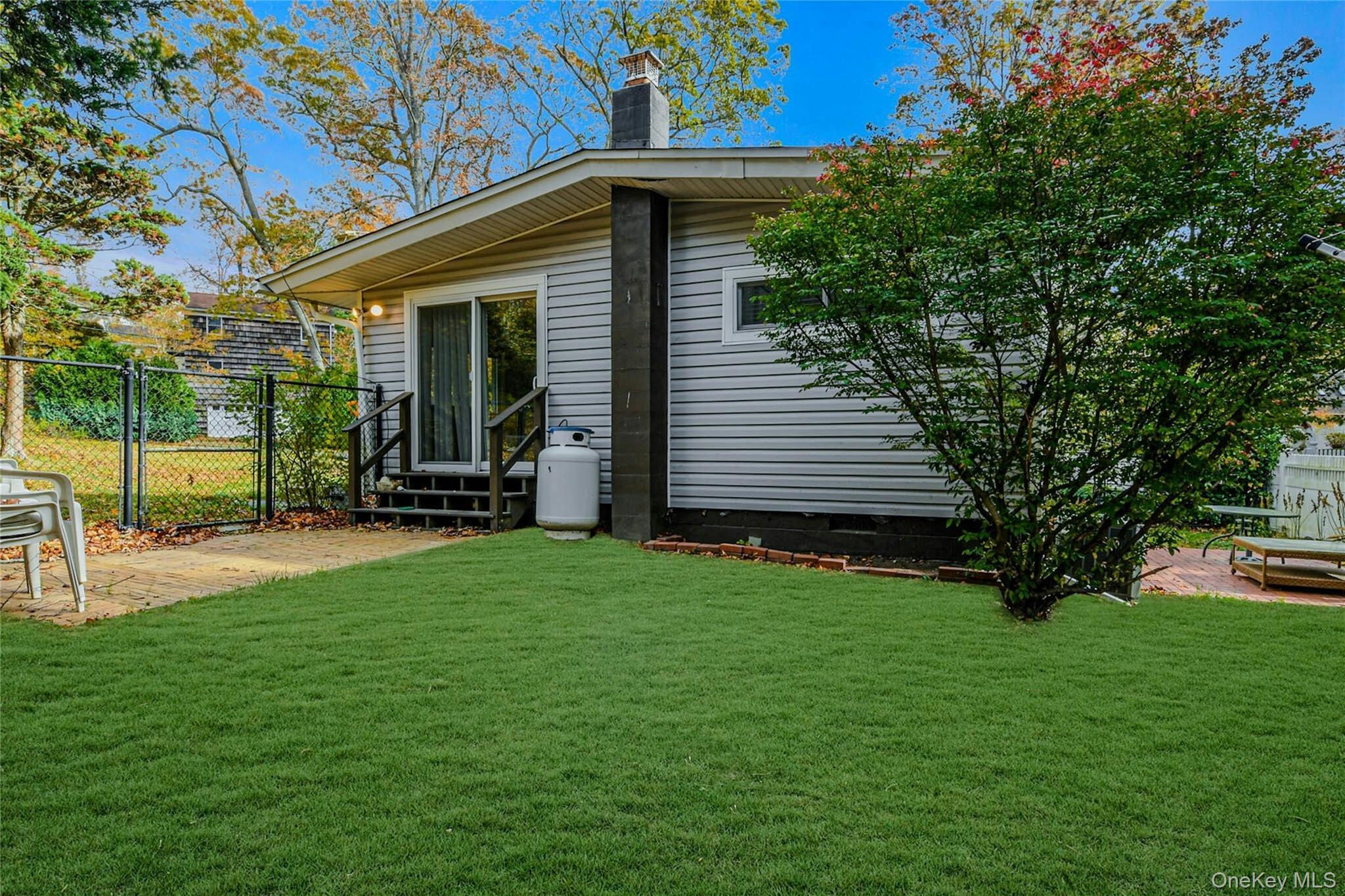 Single Family Oak  Suffolk County, NY 11933, MLS-933583-20