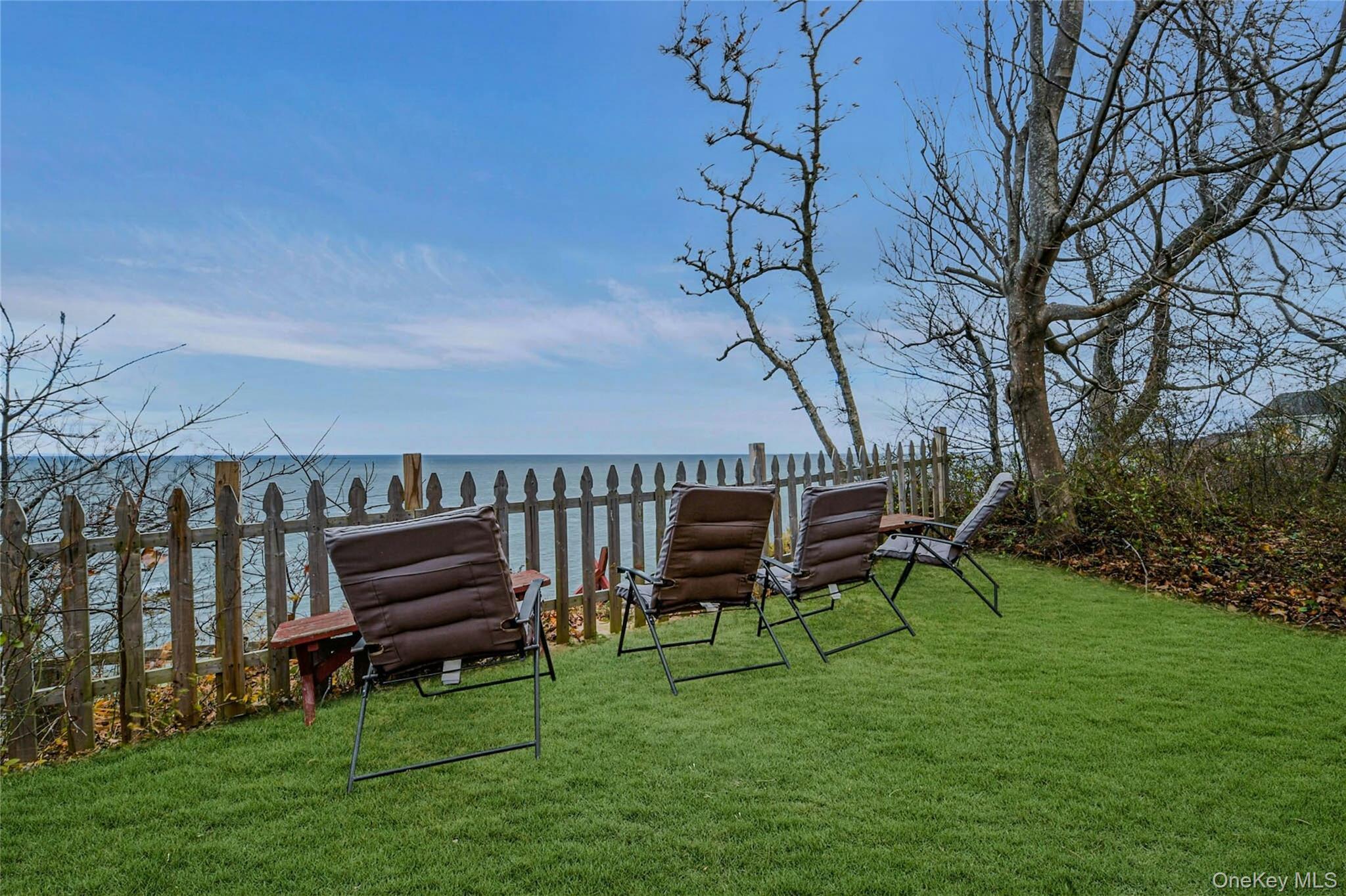 Single Family Oak  Suffolk County, NY 11933, MLS-933583-23