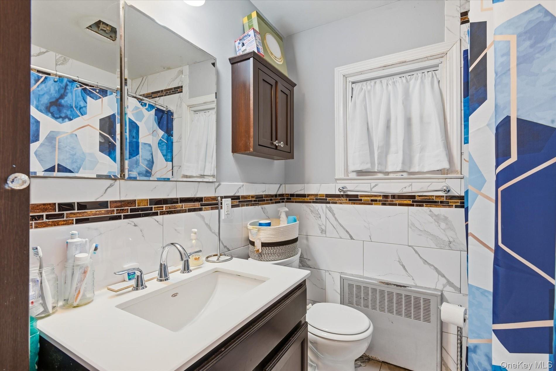 Single Family Chester  Nassau County, NY 11553, MLS-933586-13