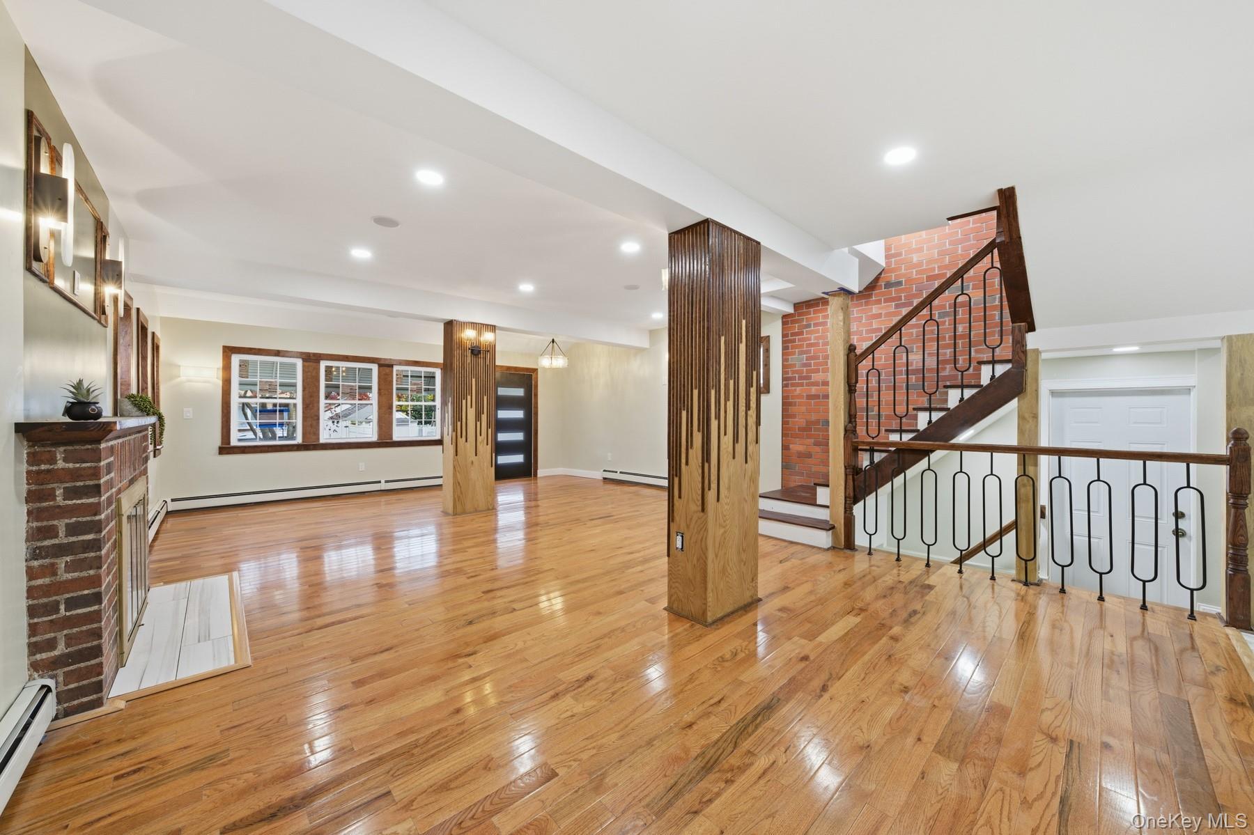 Single Family 205th Queens, NY 11412, MLS-933614-10