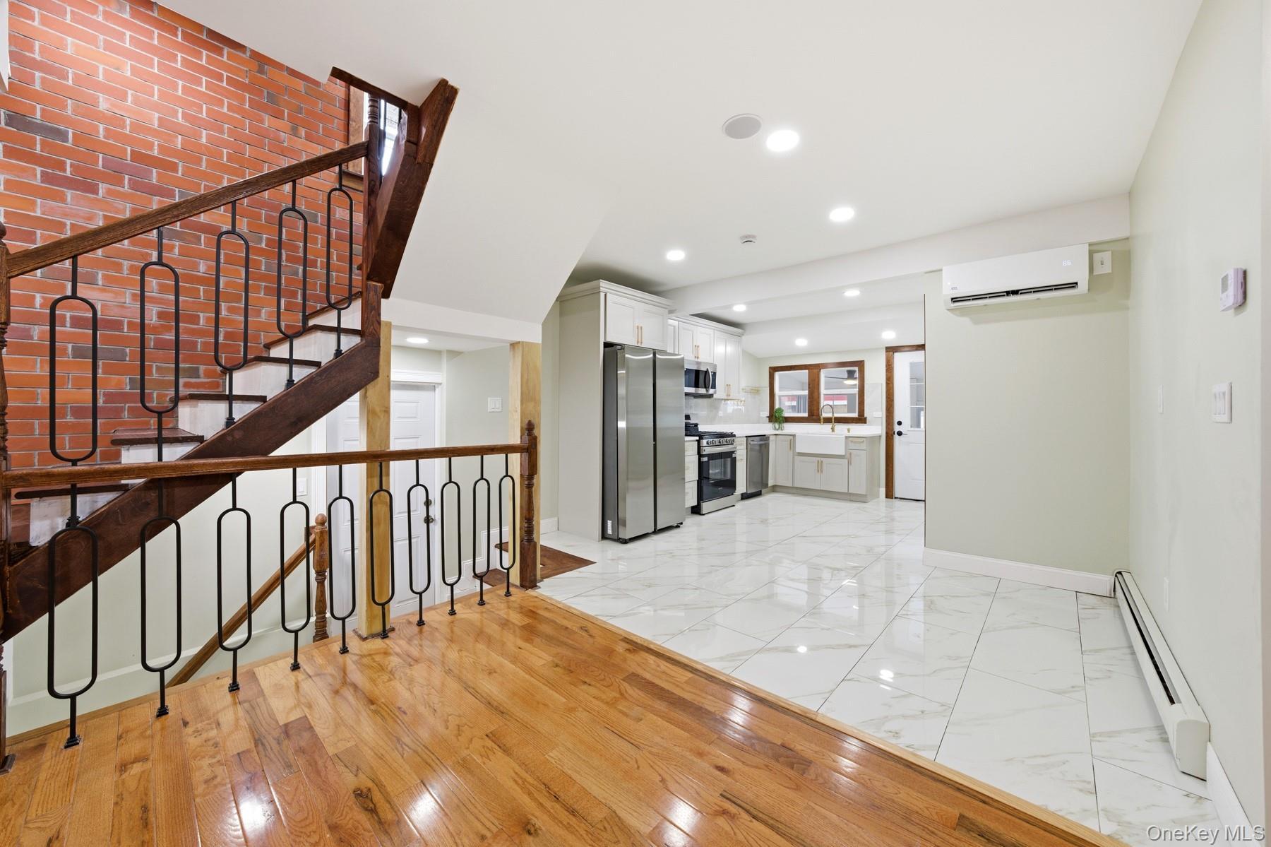 Single Family 205th Queens, NY 11412, MLS-933614-11