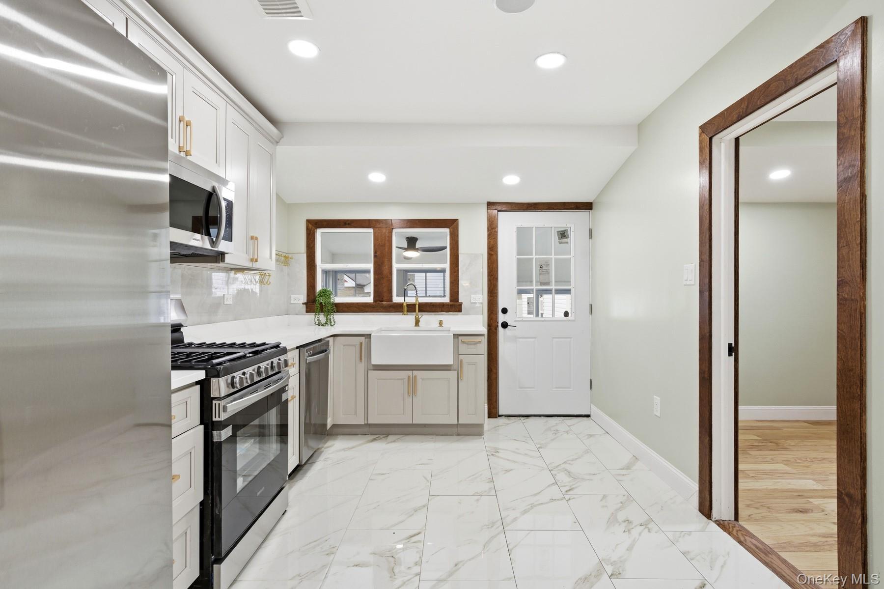 Single Family 205th Queens, NY 11412, MLS-933614-13