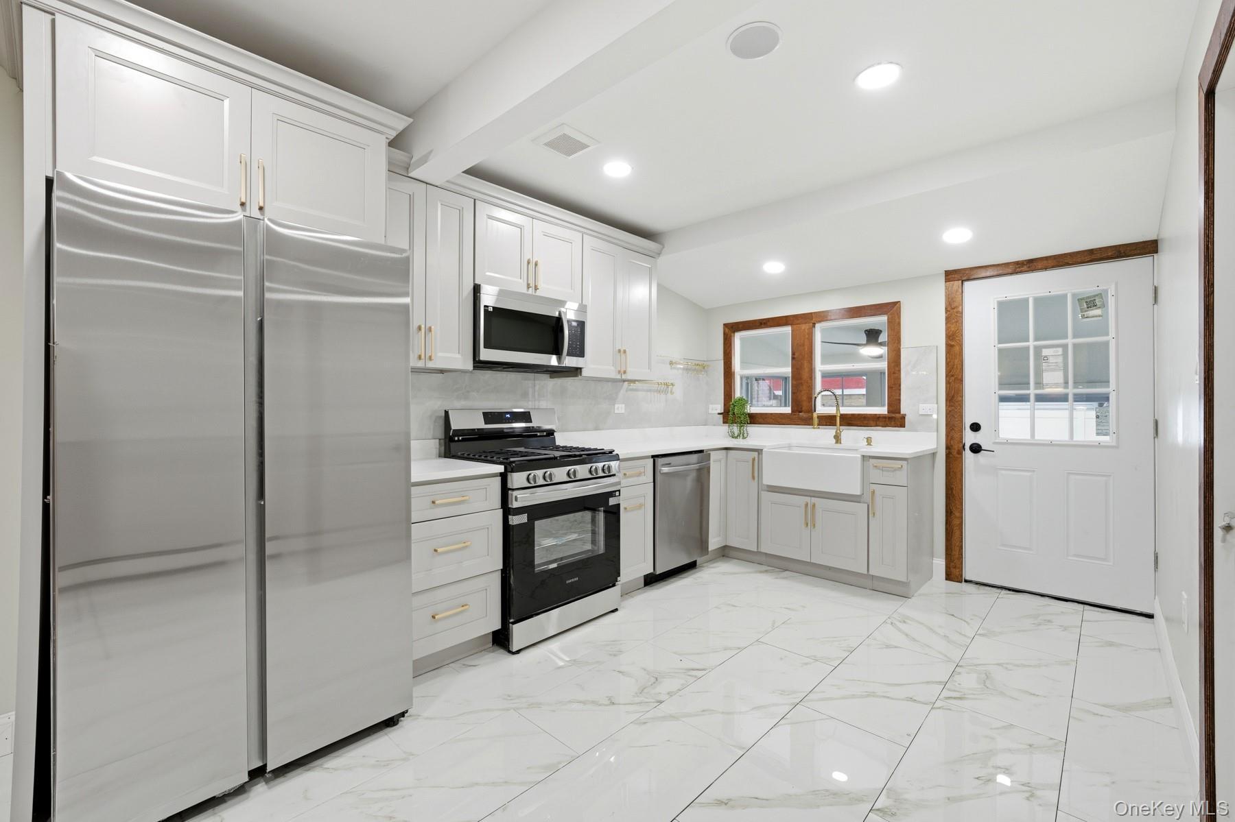 Single Family 205th Queens, NY 11412, MLS-933614-15