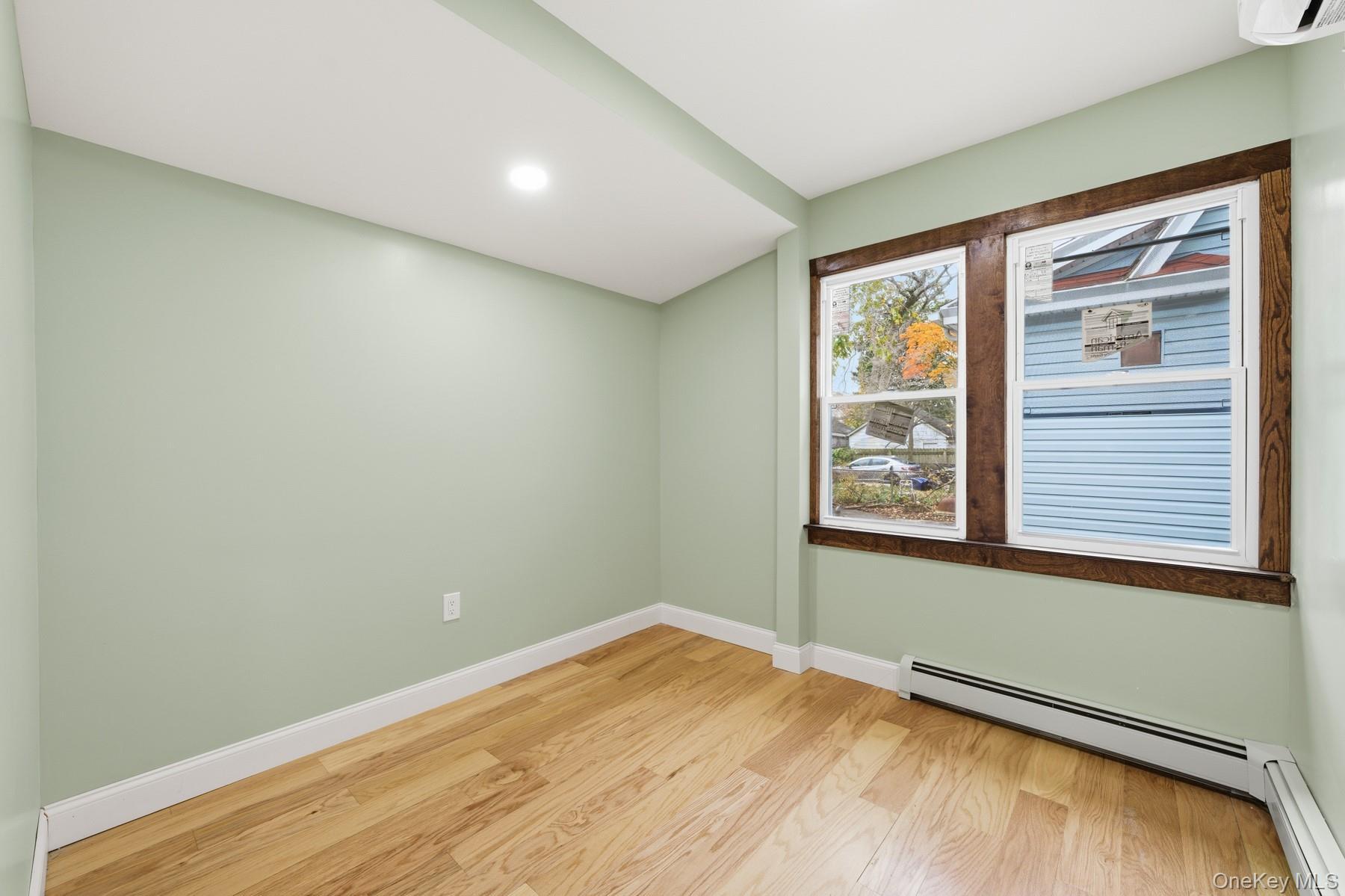 Single Family 205th Queens, NY 11412, MLS-933614-18