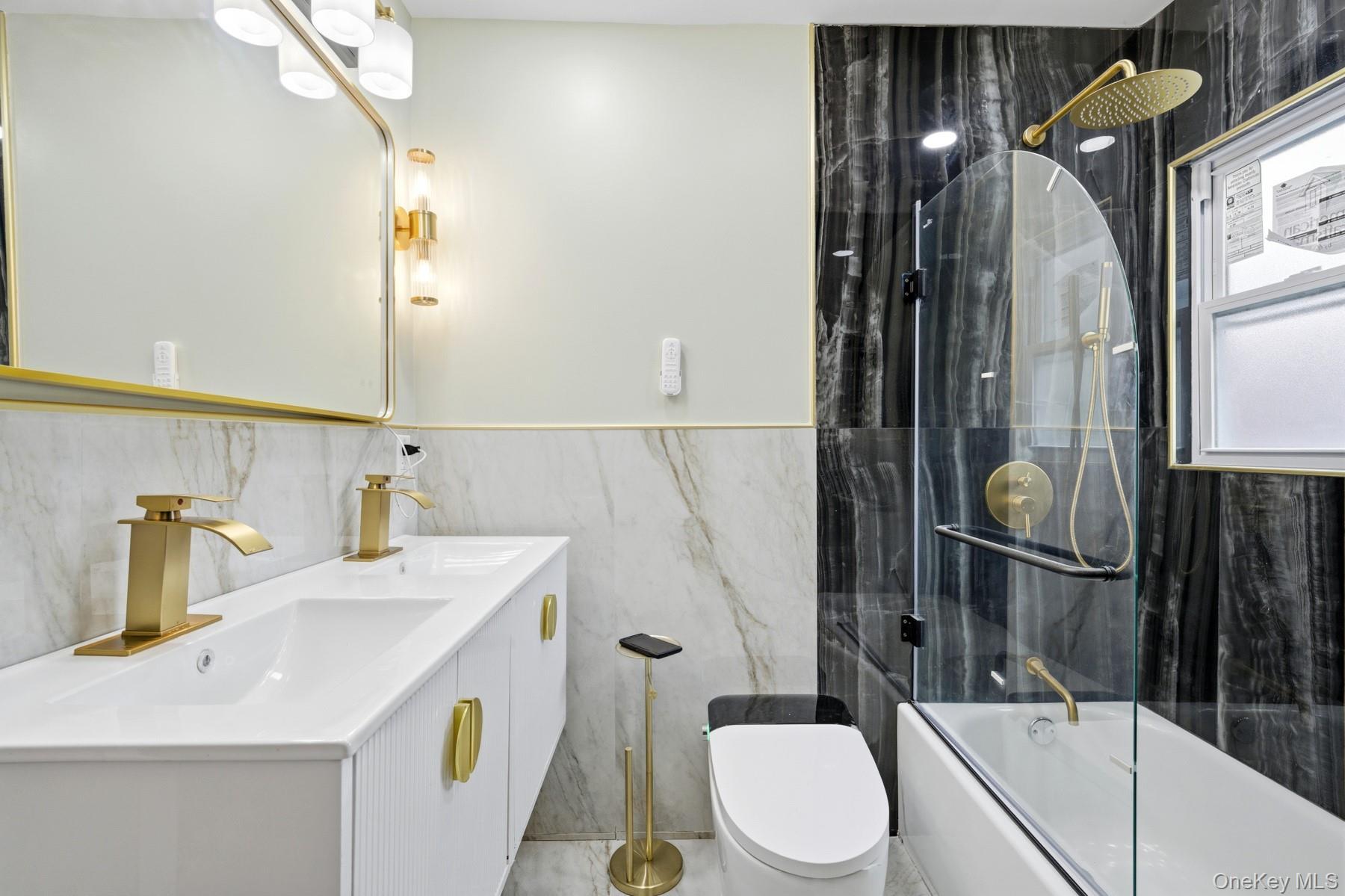 Single Family 205th Queens, NY 11412, MLS-933614-22