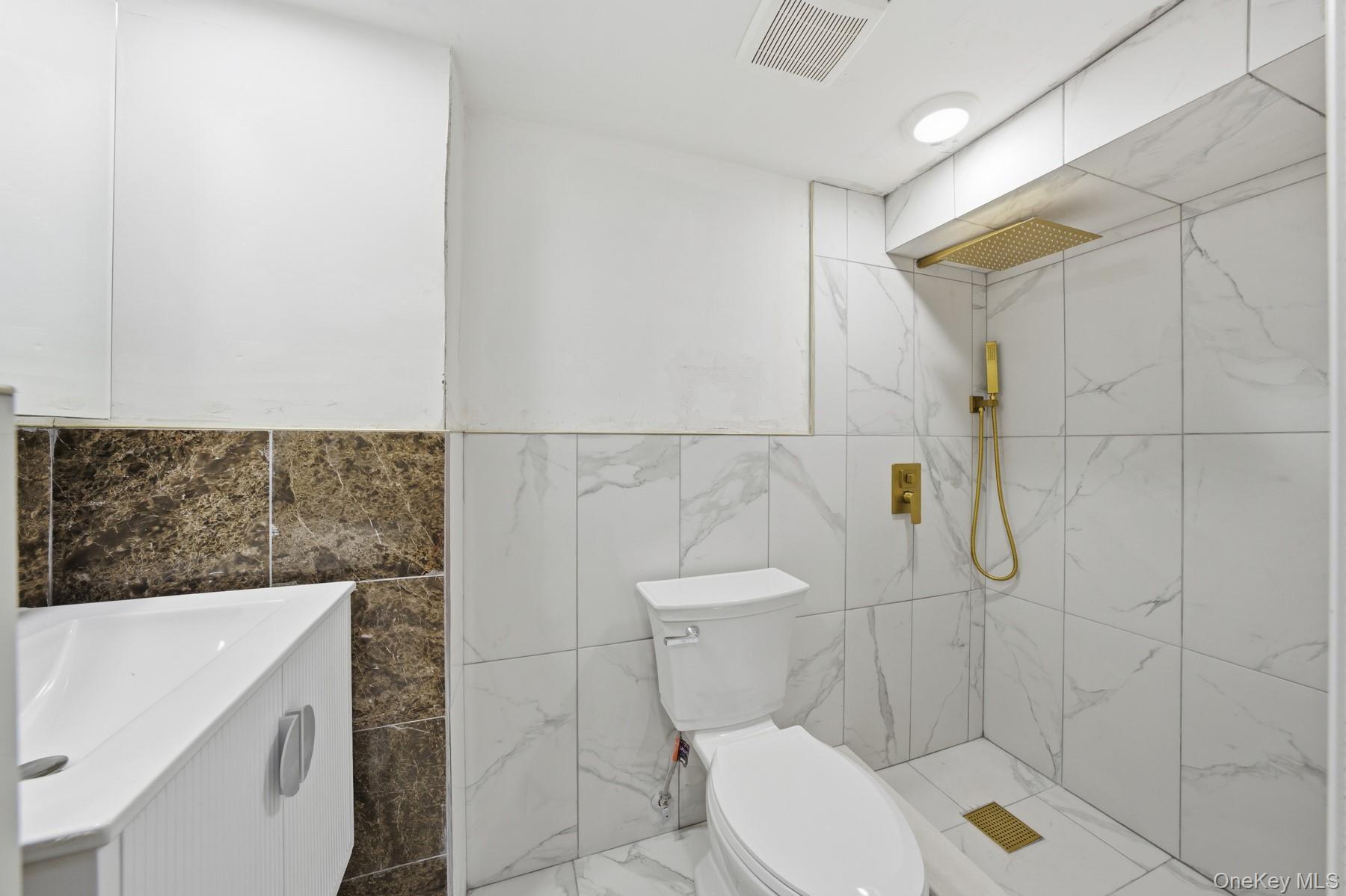 Single Family 205th Queens, NY 11412, MLS-933614-41