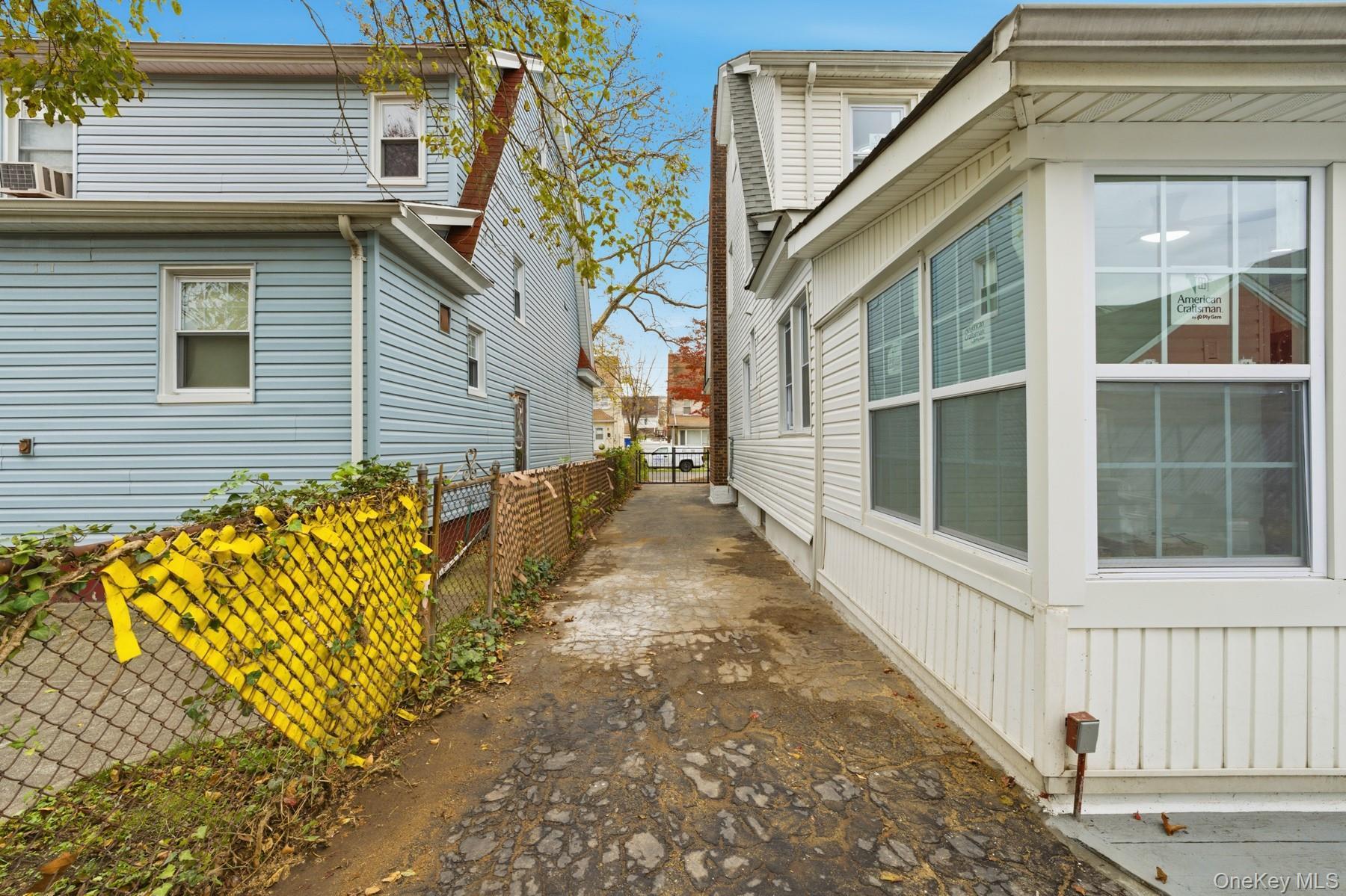 Single Family 205th Queens, NY 11412, MLS-933614-49