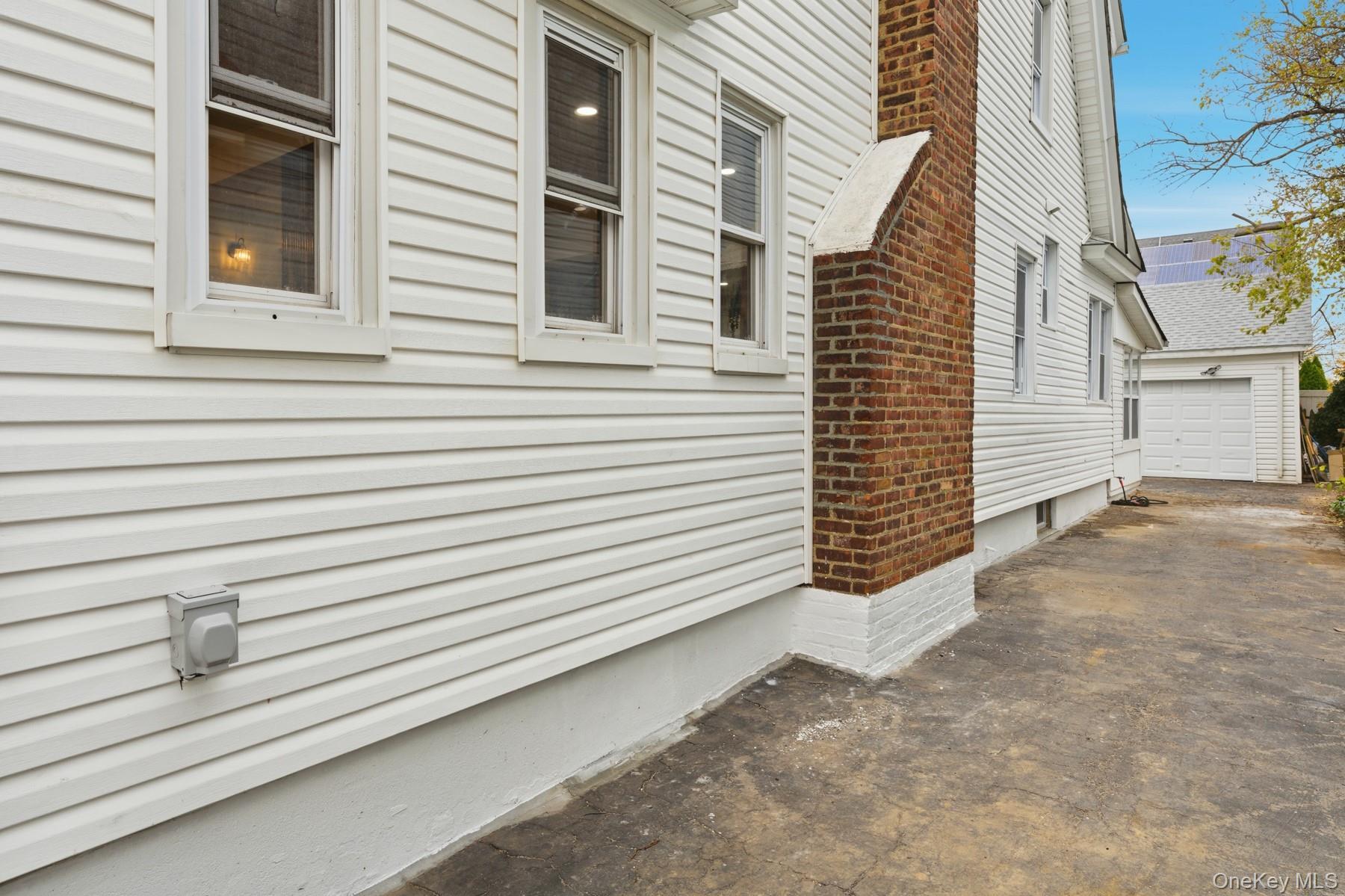 Single Family 205th  Queens, NY 11412, MLS-933614-50