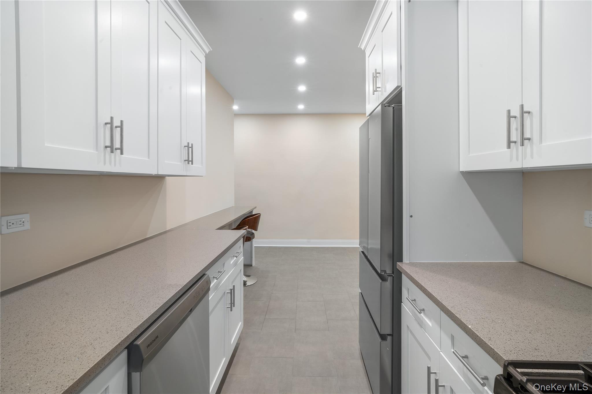 Coop 73rd  Queens, NY 11375, MLS-933628-14