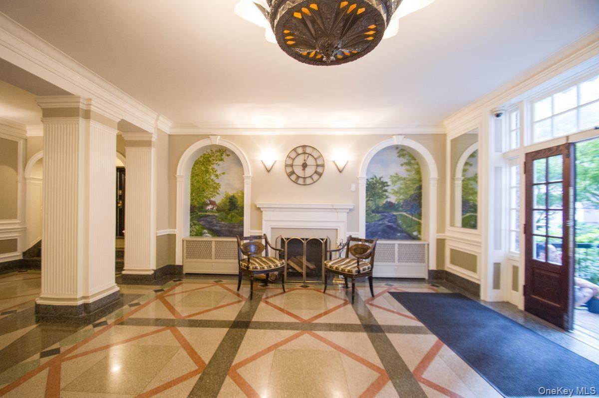 Coop 73rd  Queens, NY 11375, MLS-933628-19