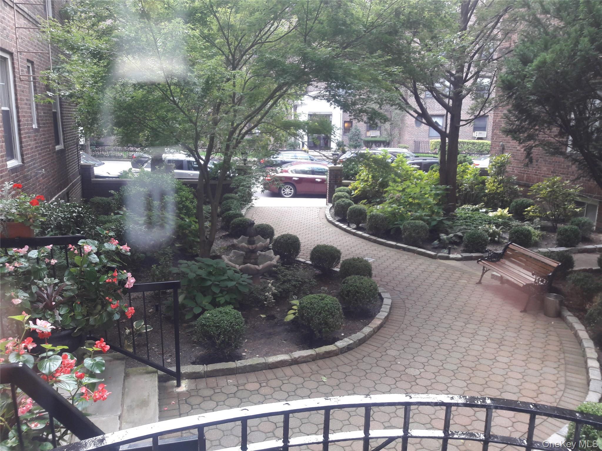 Coop 73rd  Queens, NY 11375, MLS-933628-21