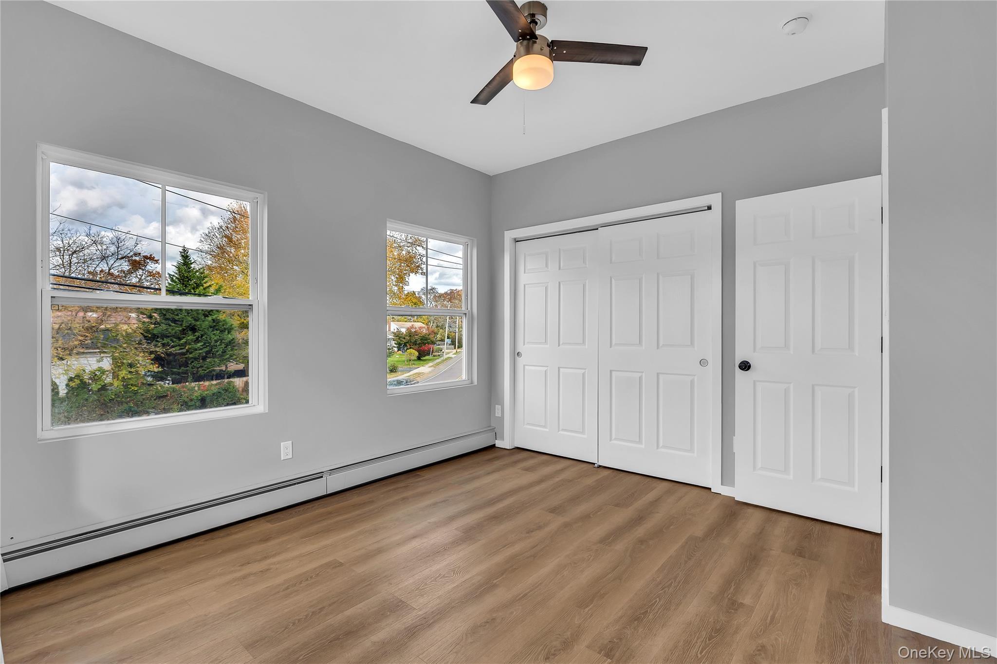 Single Family East  Suffolk County, NY 11901, MLS-933639-22