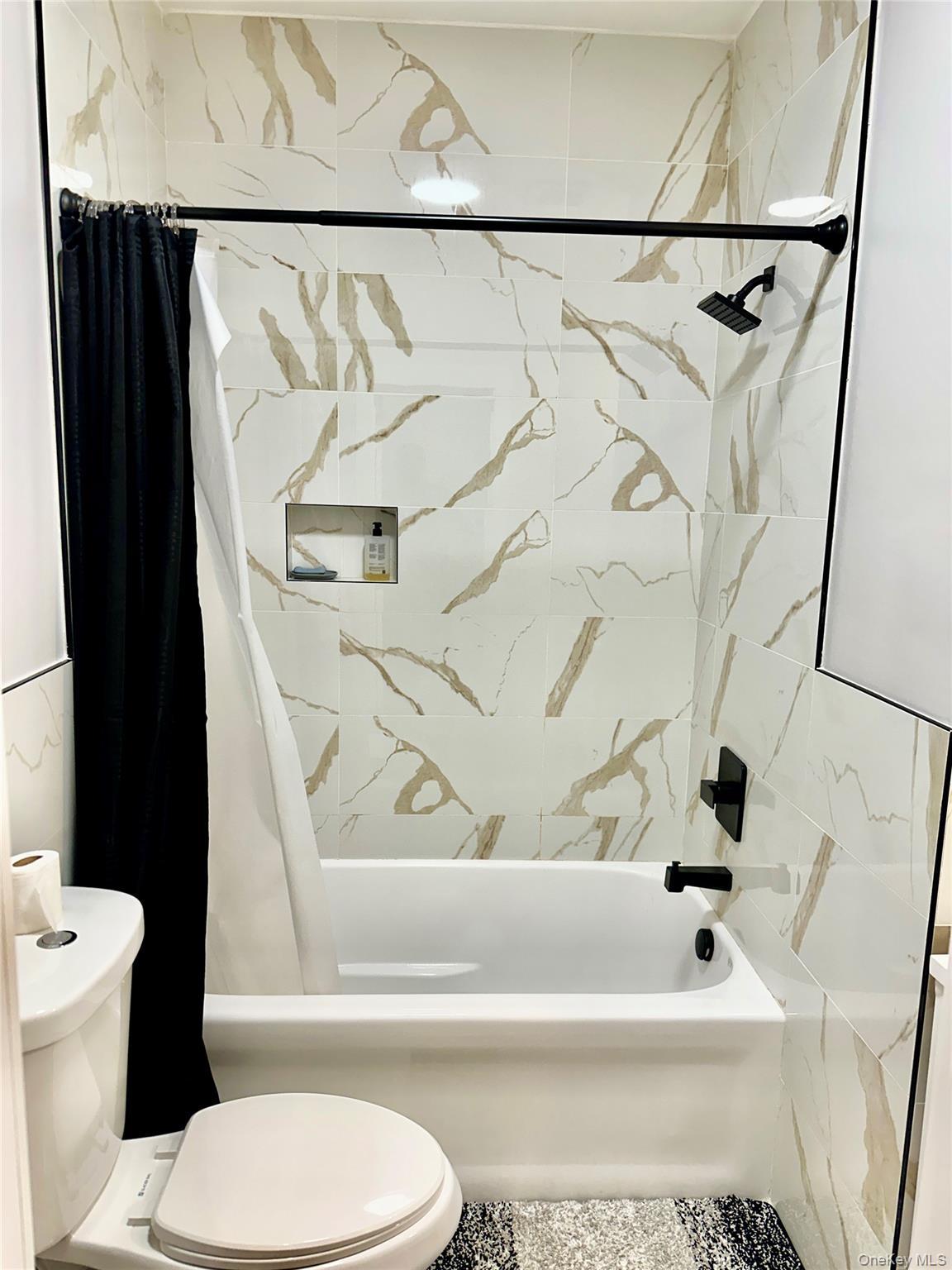 Single Family Picadilly  Sullivan County, NY 12775, MLS-933688-10