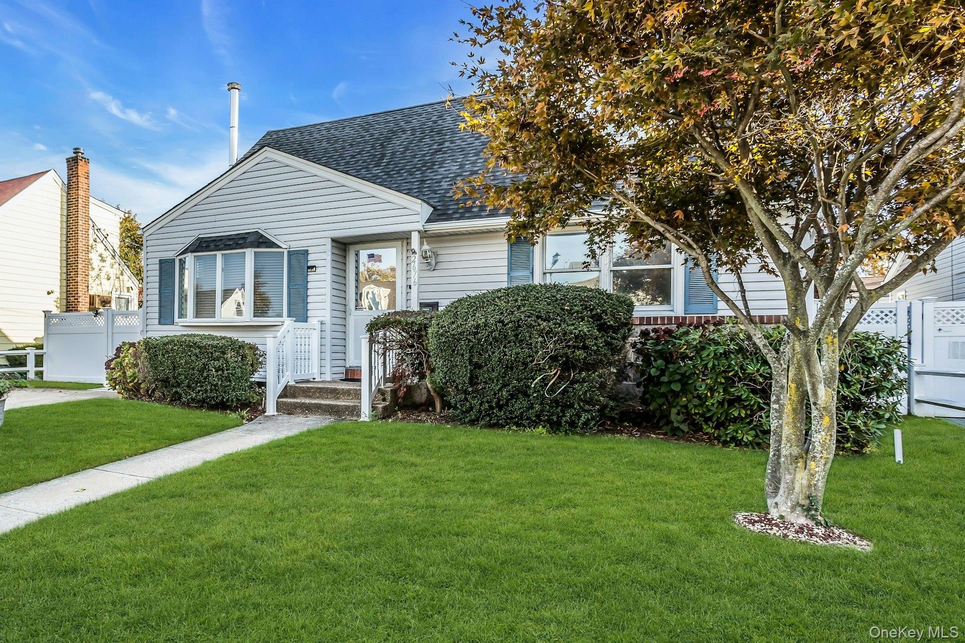 Single Family Alder  Nassau County, NY 11554, MLS-933708-3