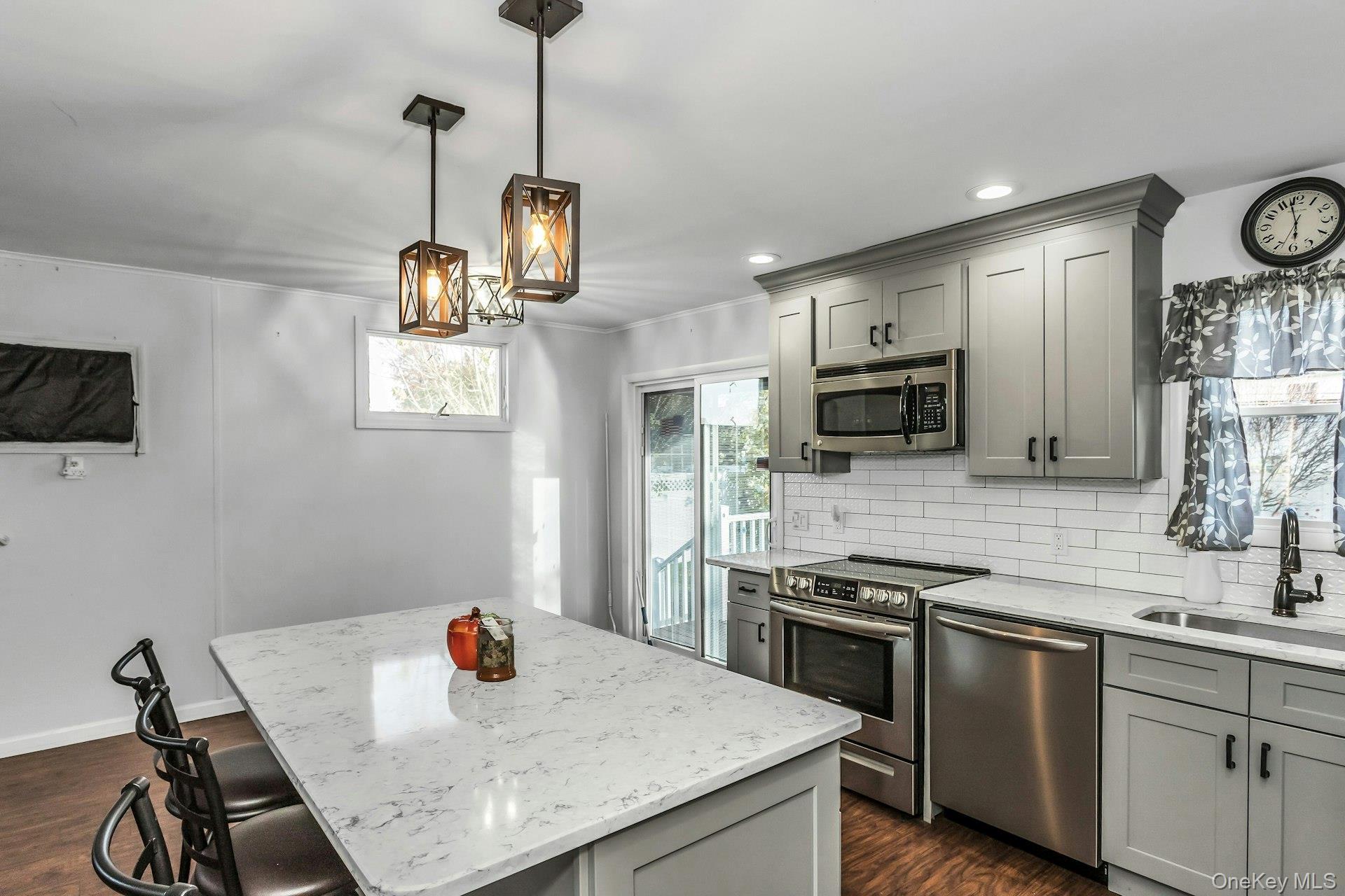 Single Family Alder  Nassau County, NY 11554, MLS-933708-8