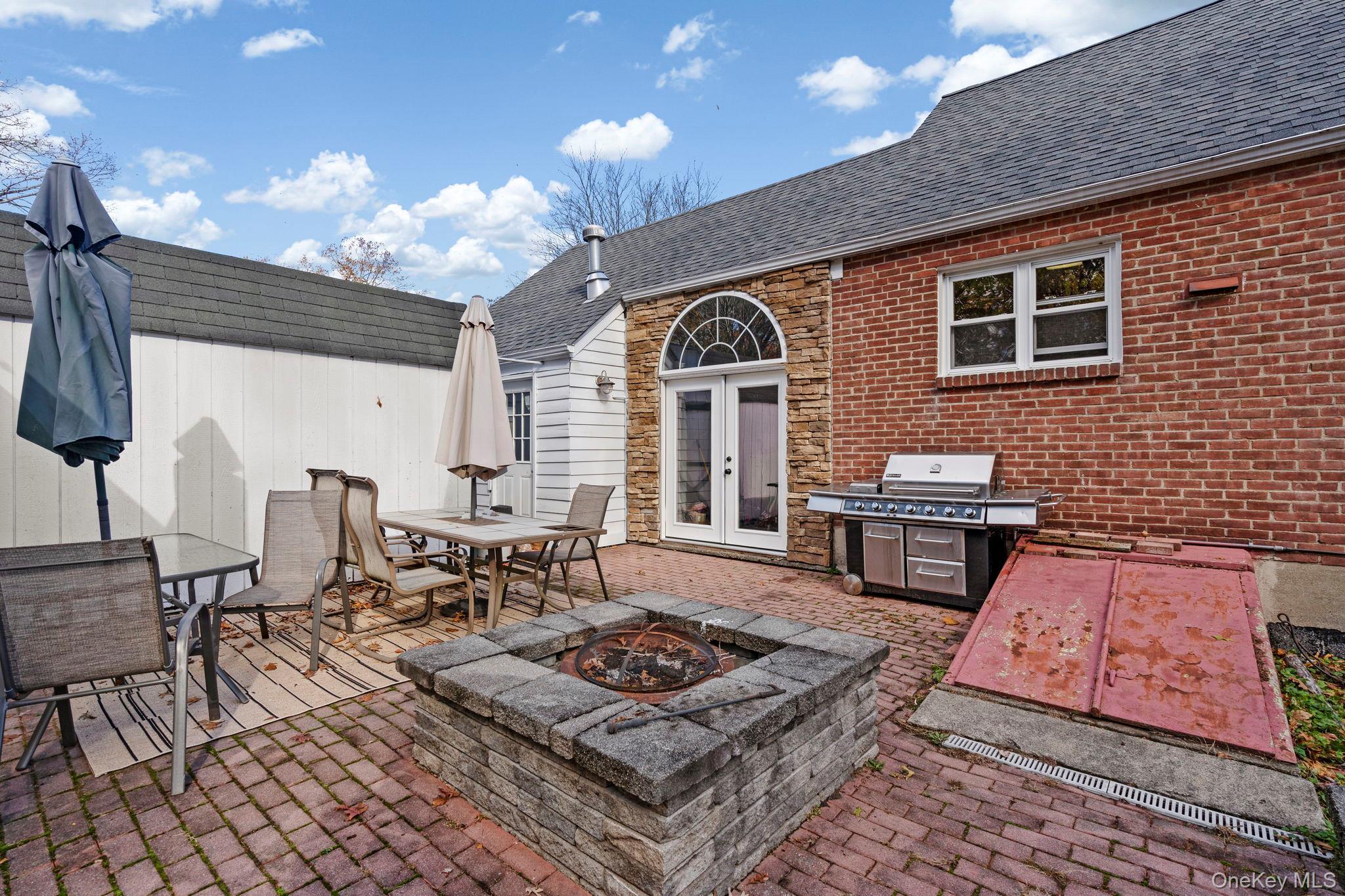 Single Family Brookside Orange County, NY 12550, MLS-933718-23