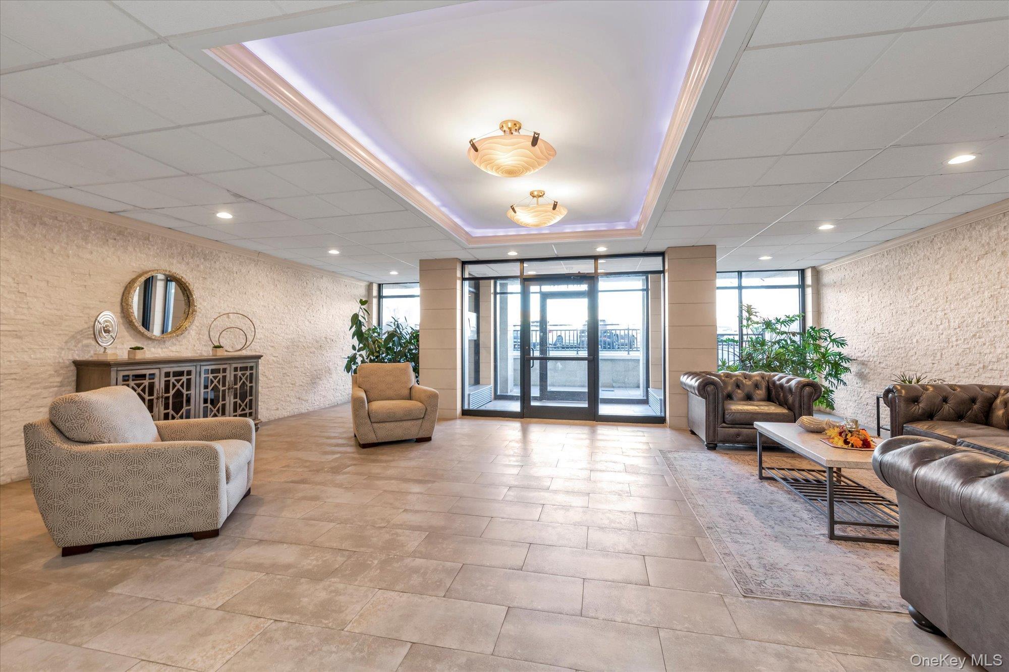 Coop Broadway  Nassau County, NY 11561, MLS-933735-12