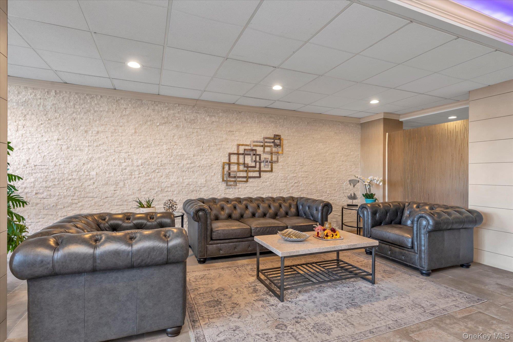 Coop Broadway  Nassau County, NY 11561, MLS-933735-13