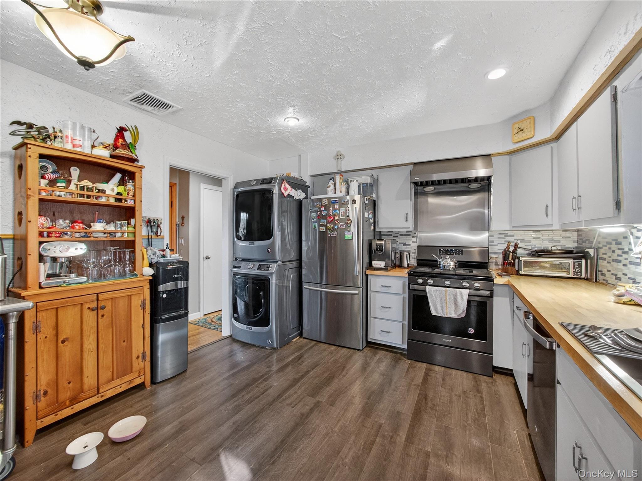 Single Family Valentine Rockland County, NY 10976, MLS-933749-11