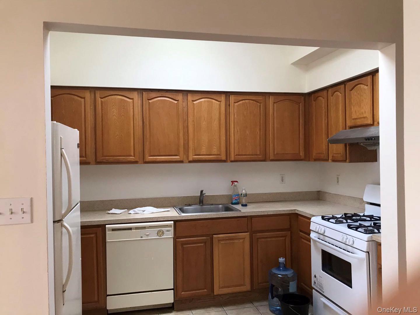 Single Family 107th  Queens, NY 11368, MLS-933756-5